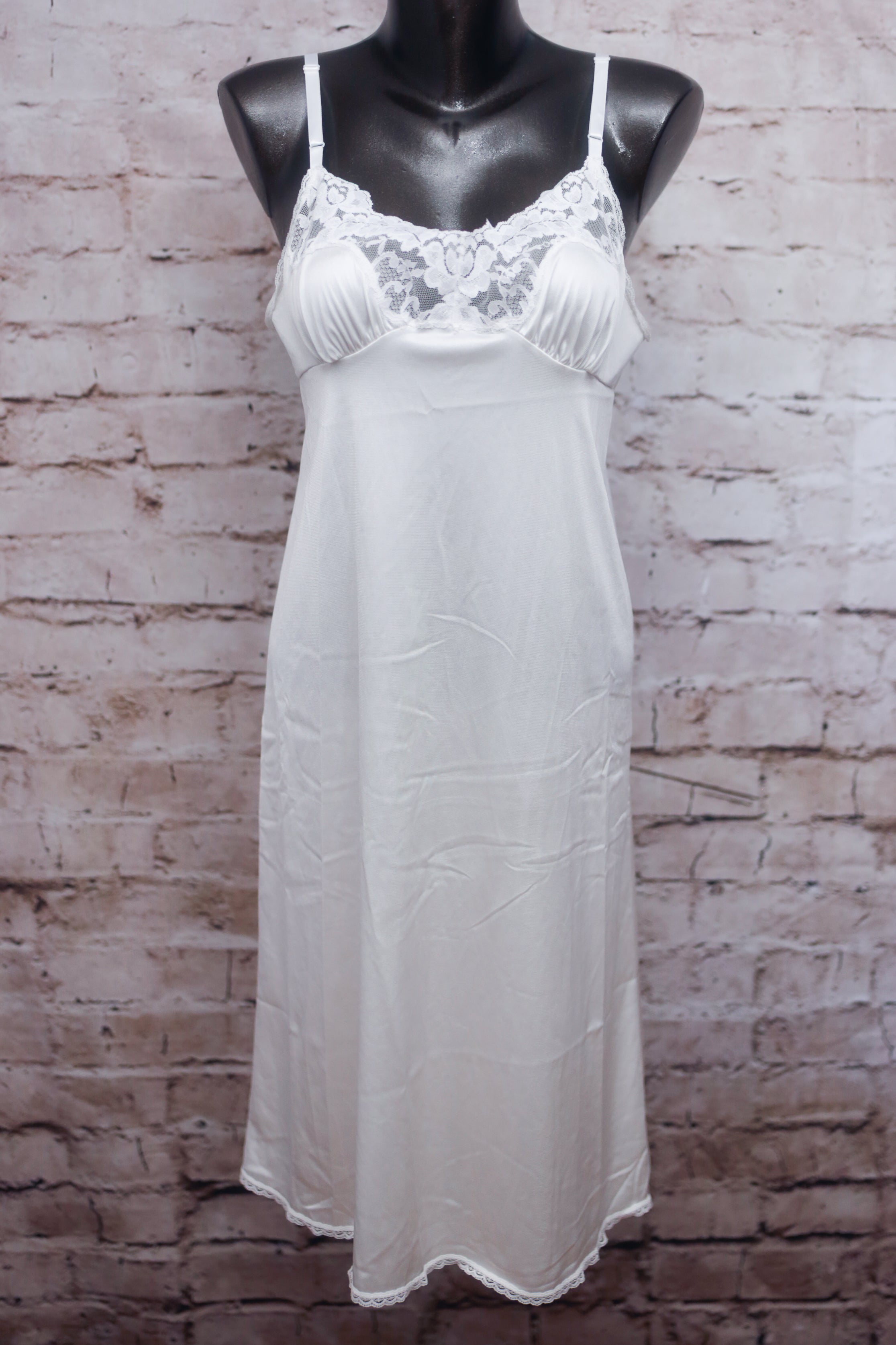 Vassarette Vintage Full Slip Nightgown White Satin and Lace Size 36