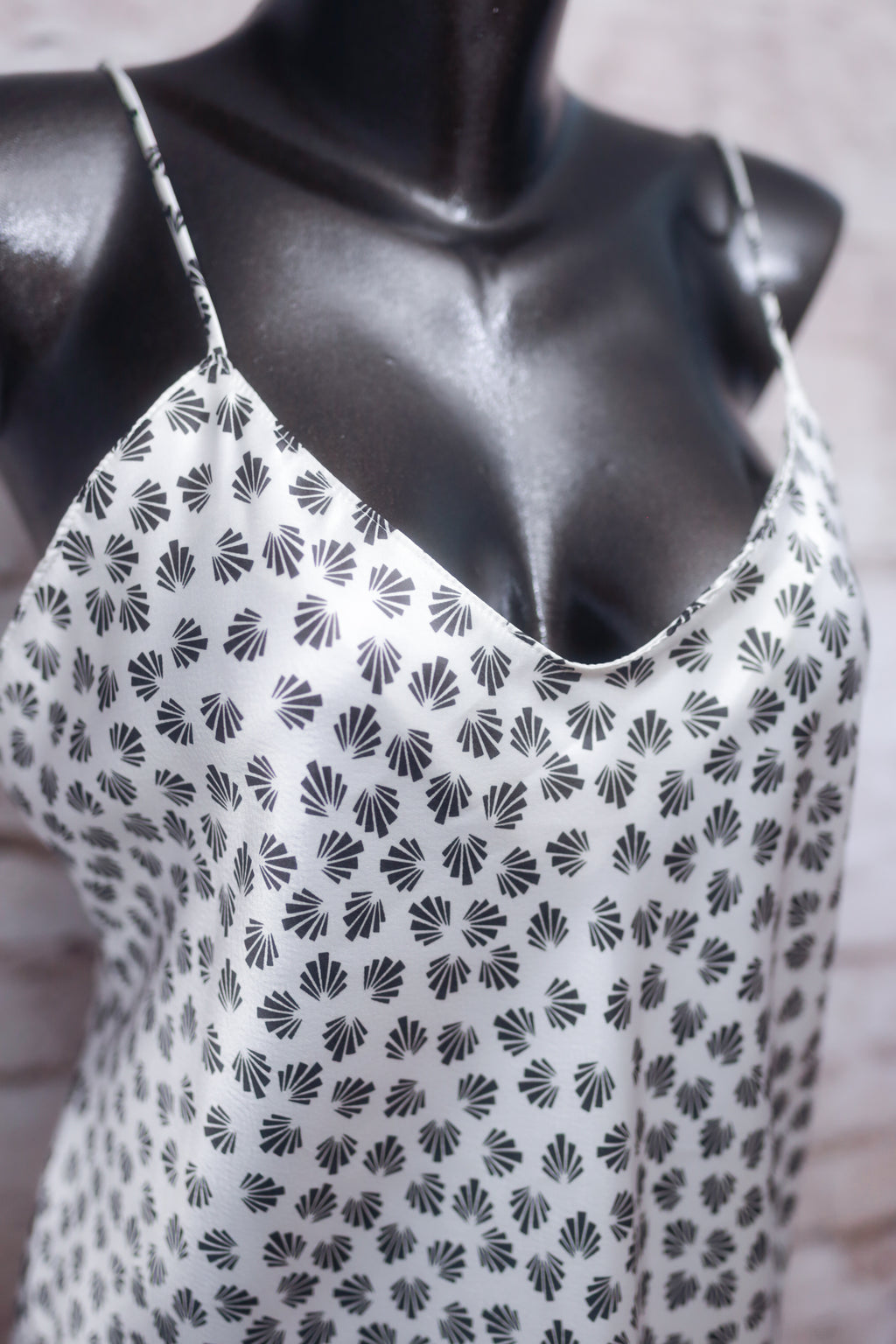 Henson Kickernick Vintage Satin Chemise Babydoll Lingerie Medium