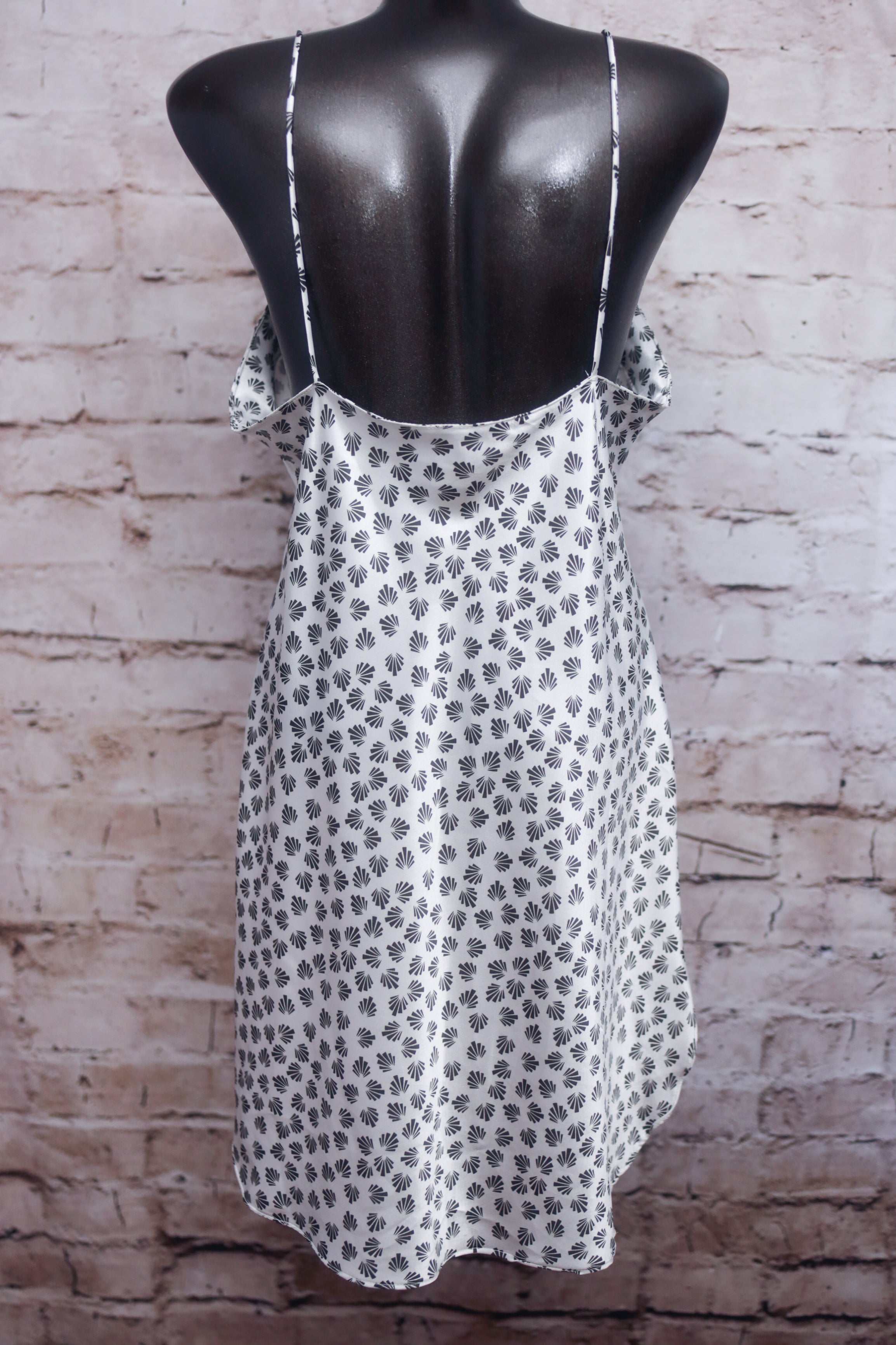 Henson Kickernick Vintage Satin Chemise Babydoll Lingerie Medium