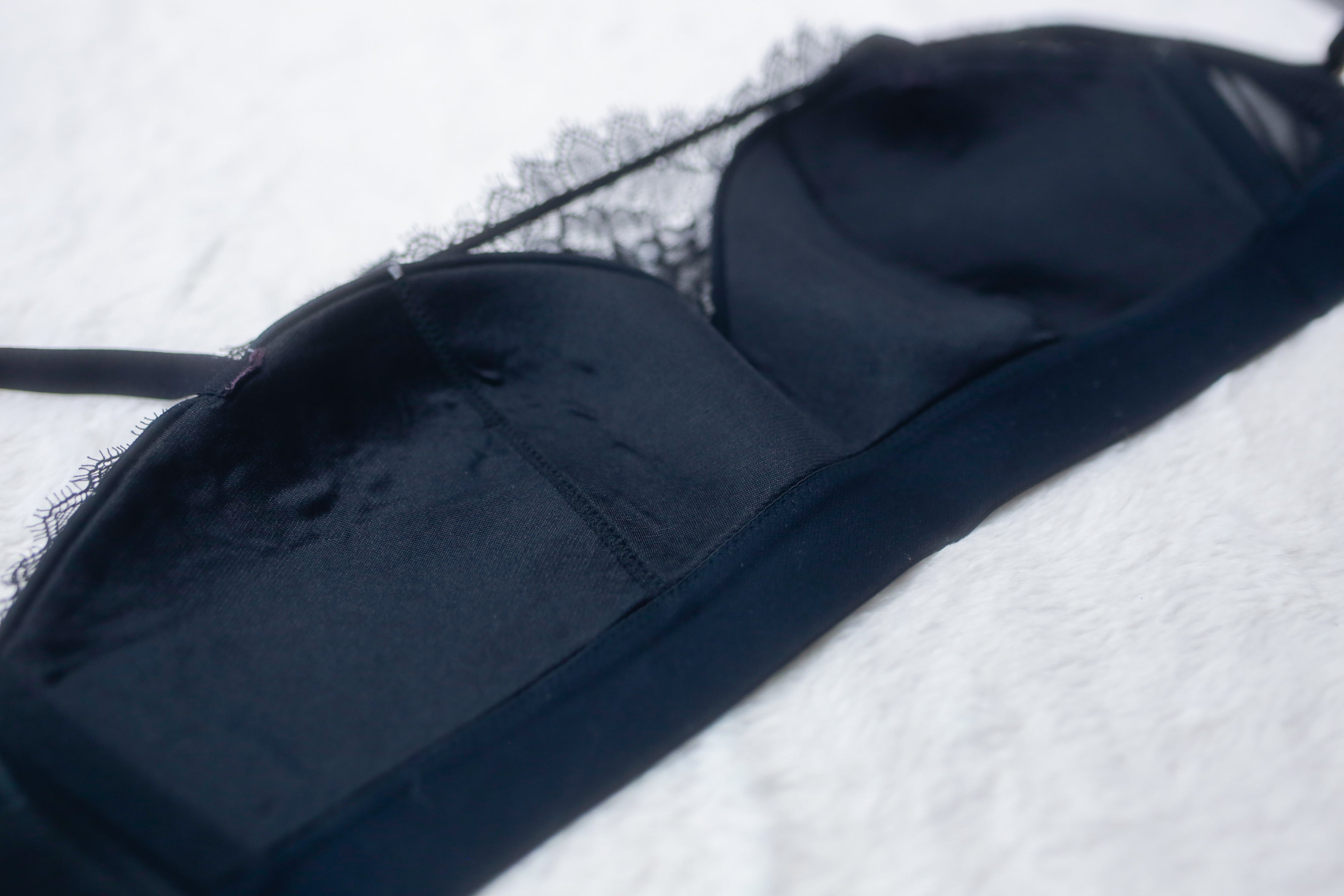 Soma Breathtaking Lace Bralette Medium Black