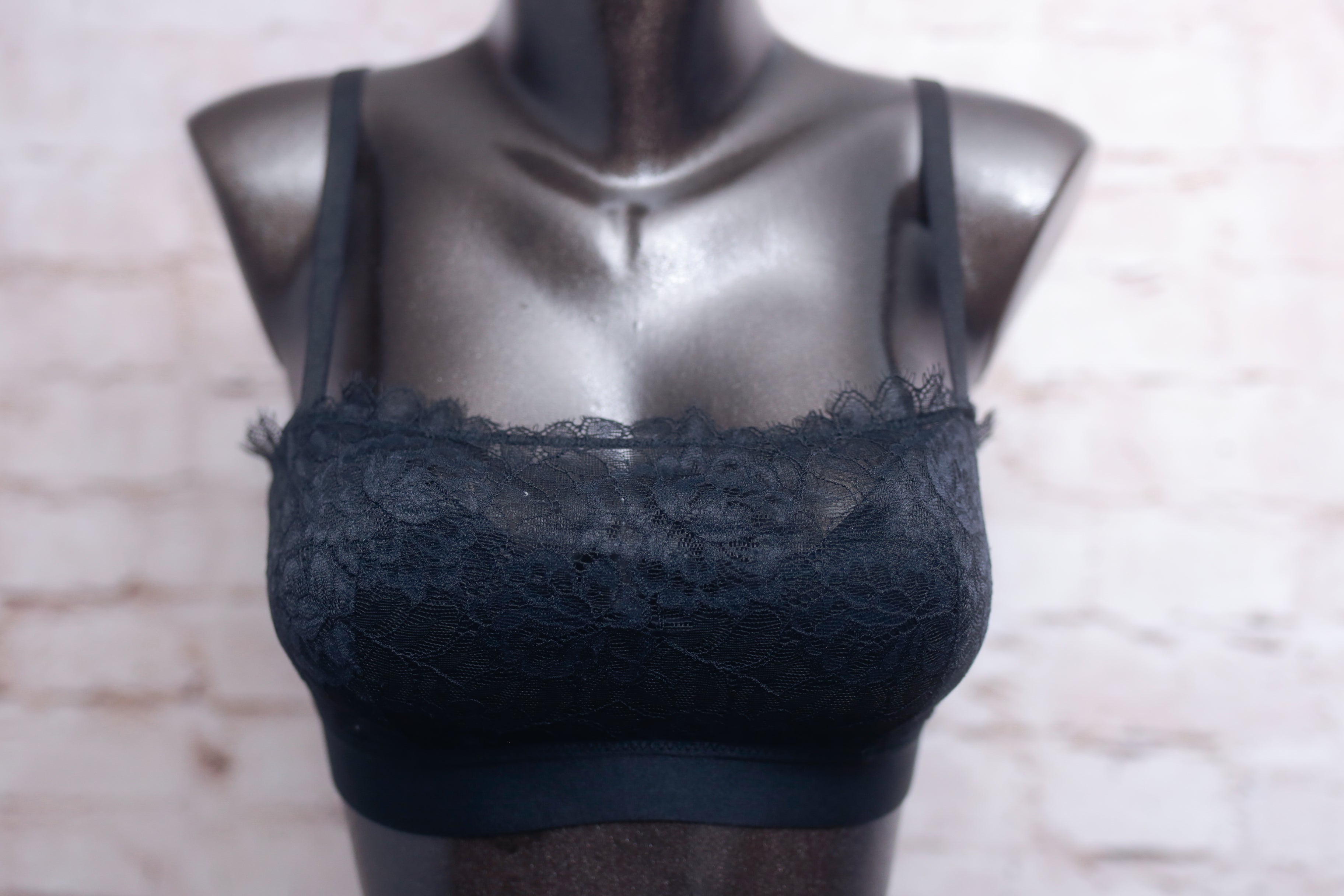Soma Breathtaking Lace Bralette Medium Black
