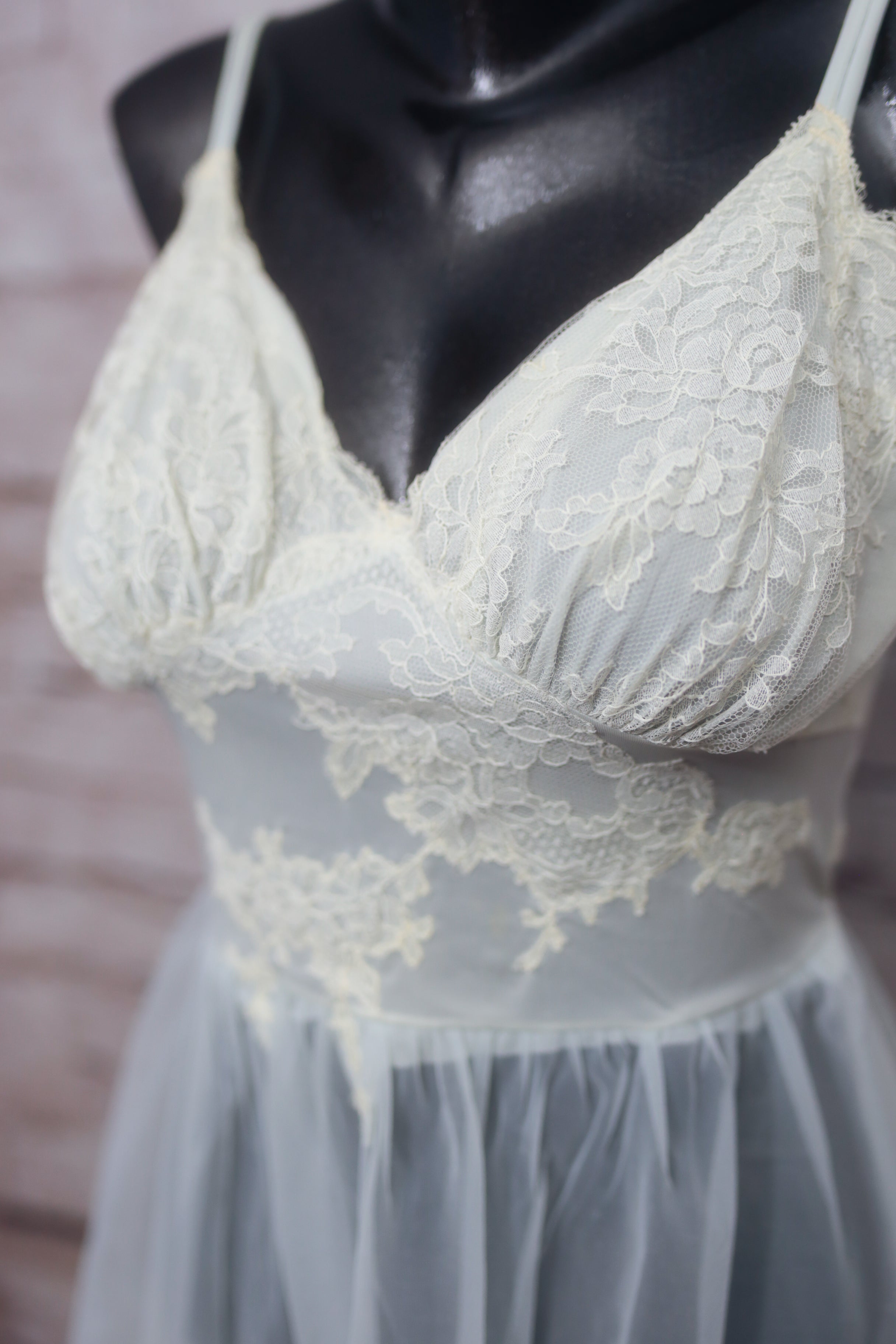 Henson Kickernick Vintage Chemise Babydoll Lingerie Sheer Baby Blue 32 Small