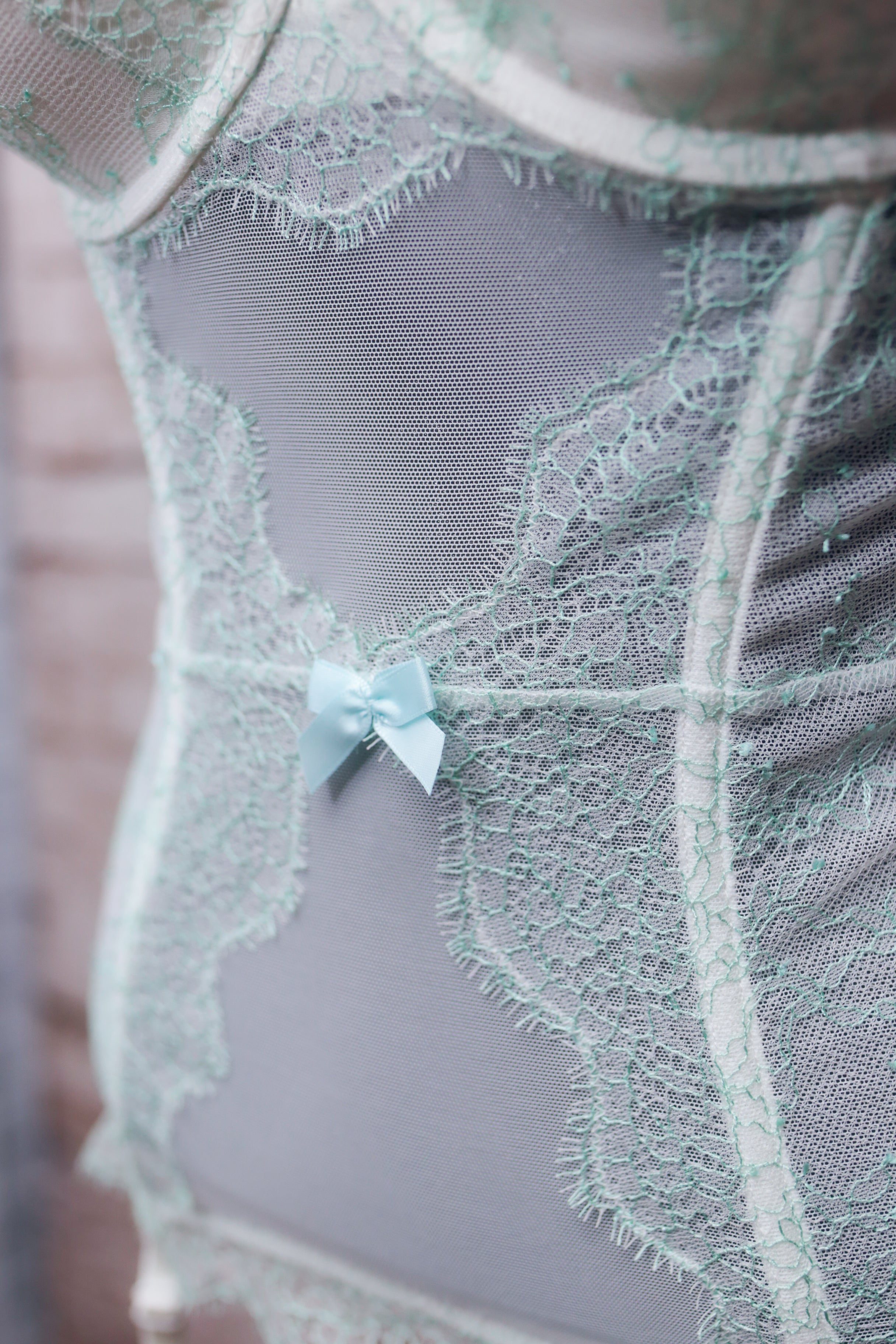 Victoria's Secret 34B Boned Corset Babydoll with Garter Straps White Blue