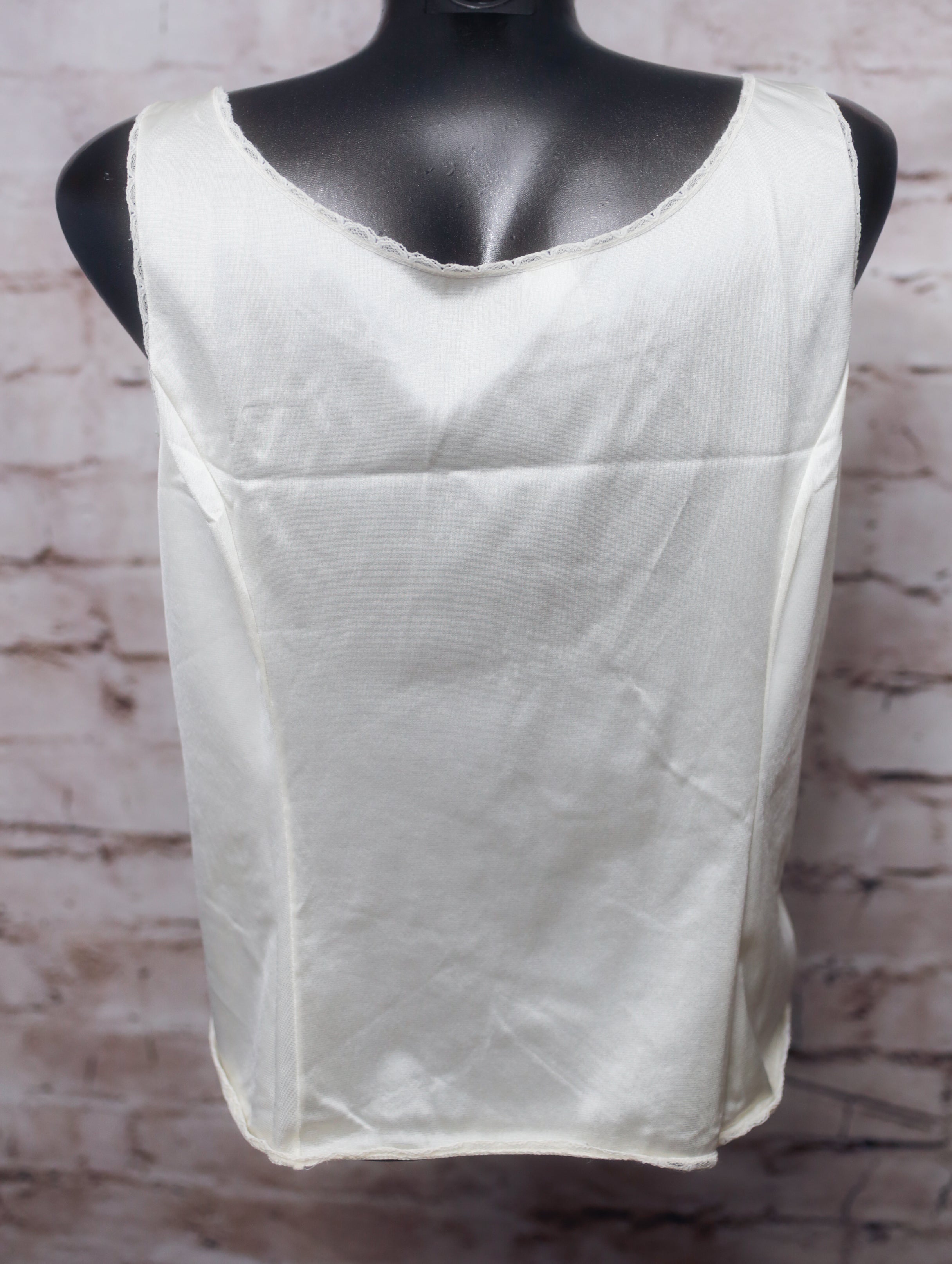 JCPenney Vintage Camisole Nightie Lingerie USA-made Ivory Medium