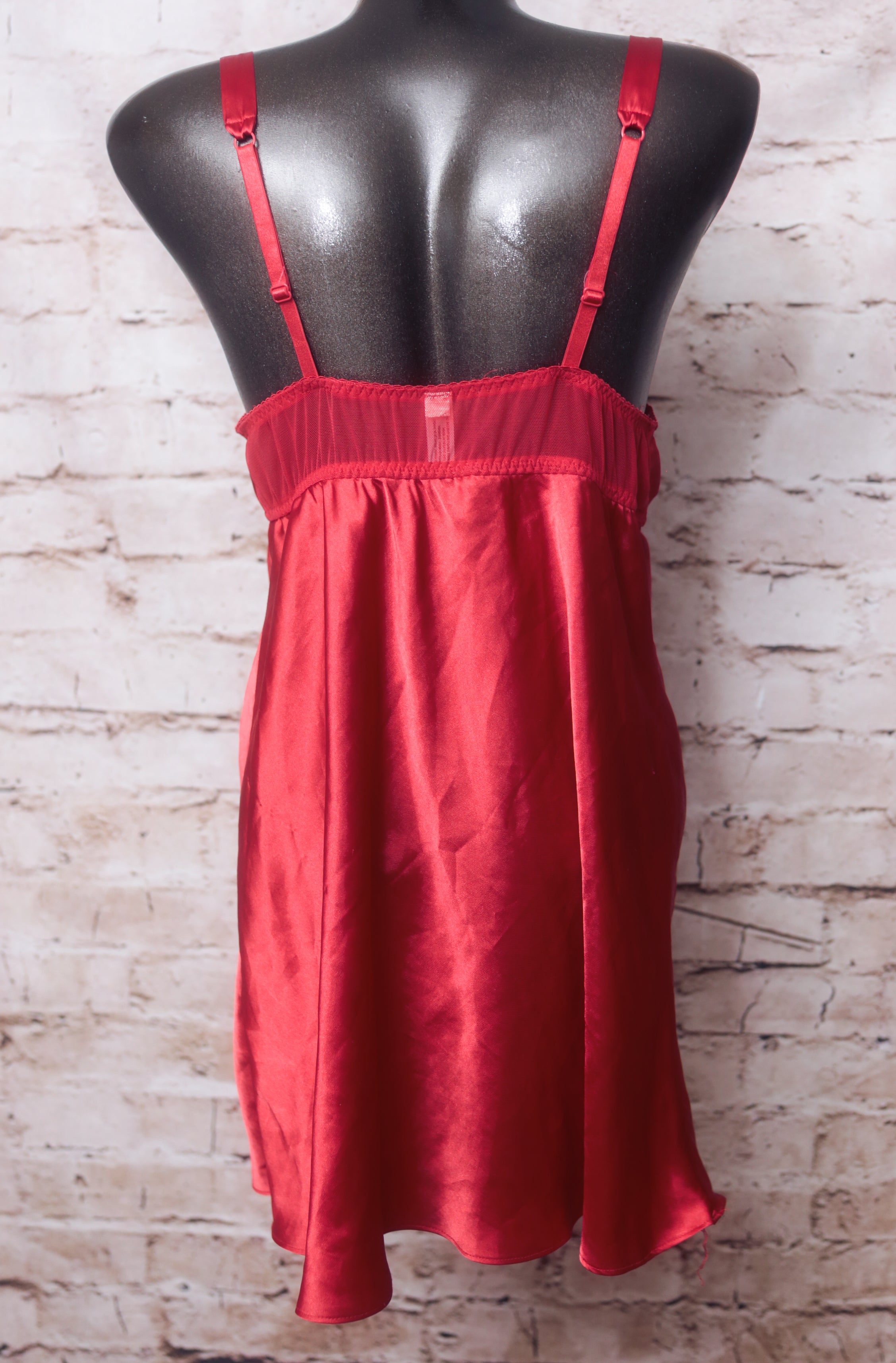 Gilligan & O'Malley Satin and Lace Babydoll Red Large
