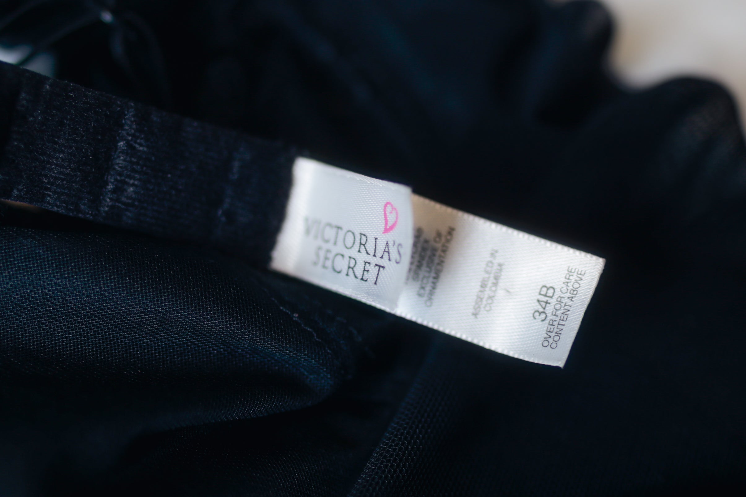 Victoria's Secret Vintage 34B Babydoll Chemise Nightie Black Mesh and Lace