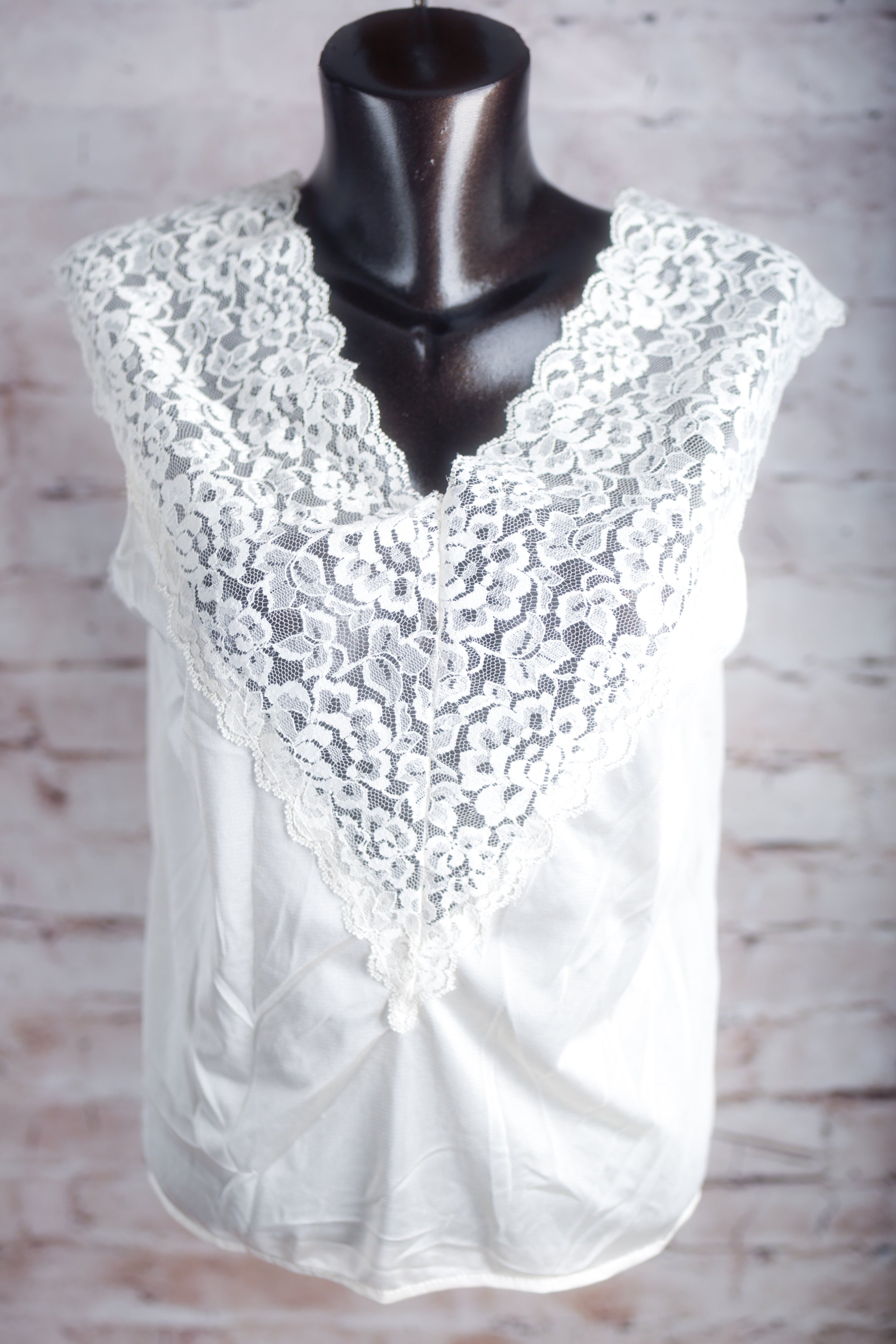 Collections Etc Vintage Camisole Lingerie Size Medium Ivory