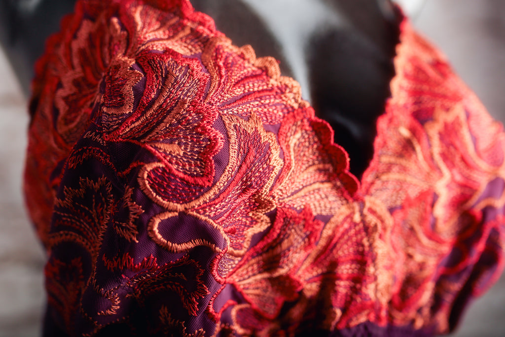 Cacique Embroidered Babydoll Chemise Lingerie Purple Size 22/24