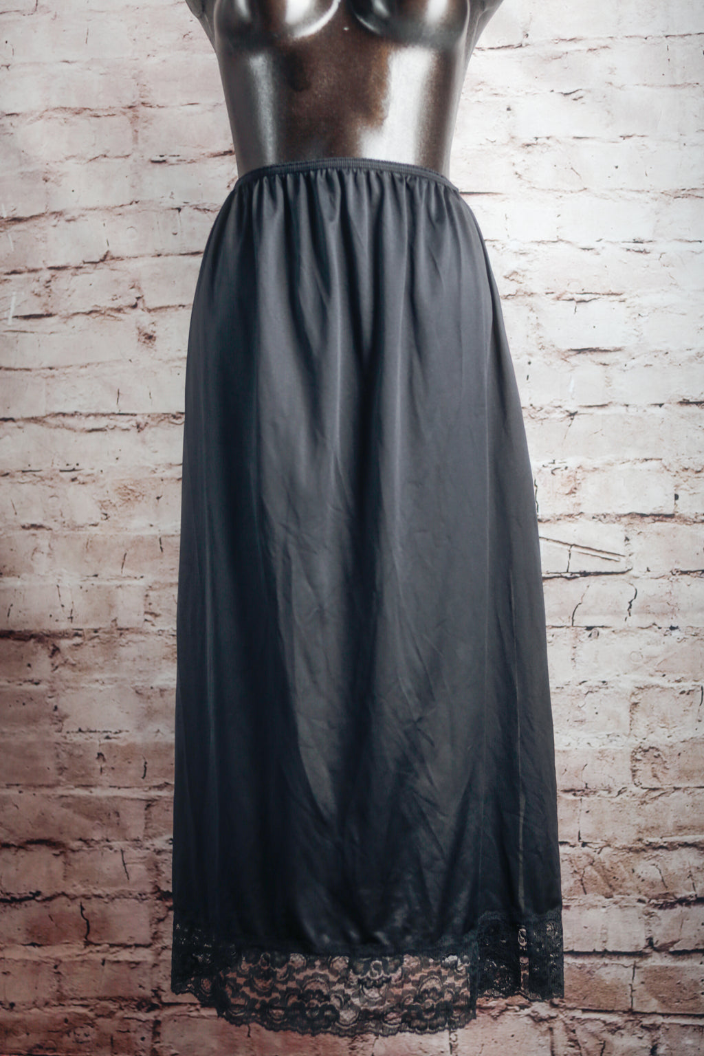 Sears Vintage Black Half Slip USA-made Medium