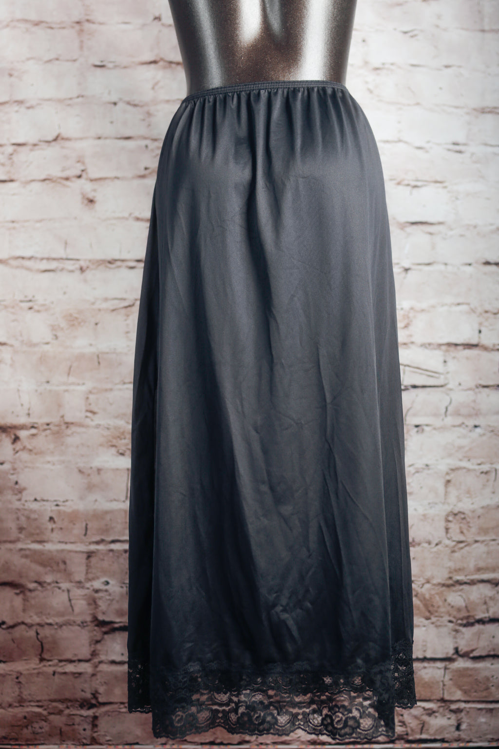 Sears Vintage Black Half Slip USA-made Medium