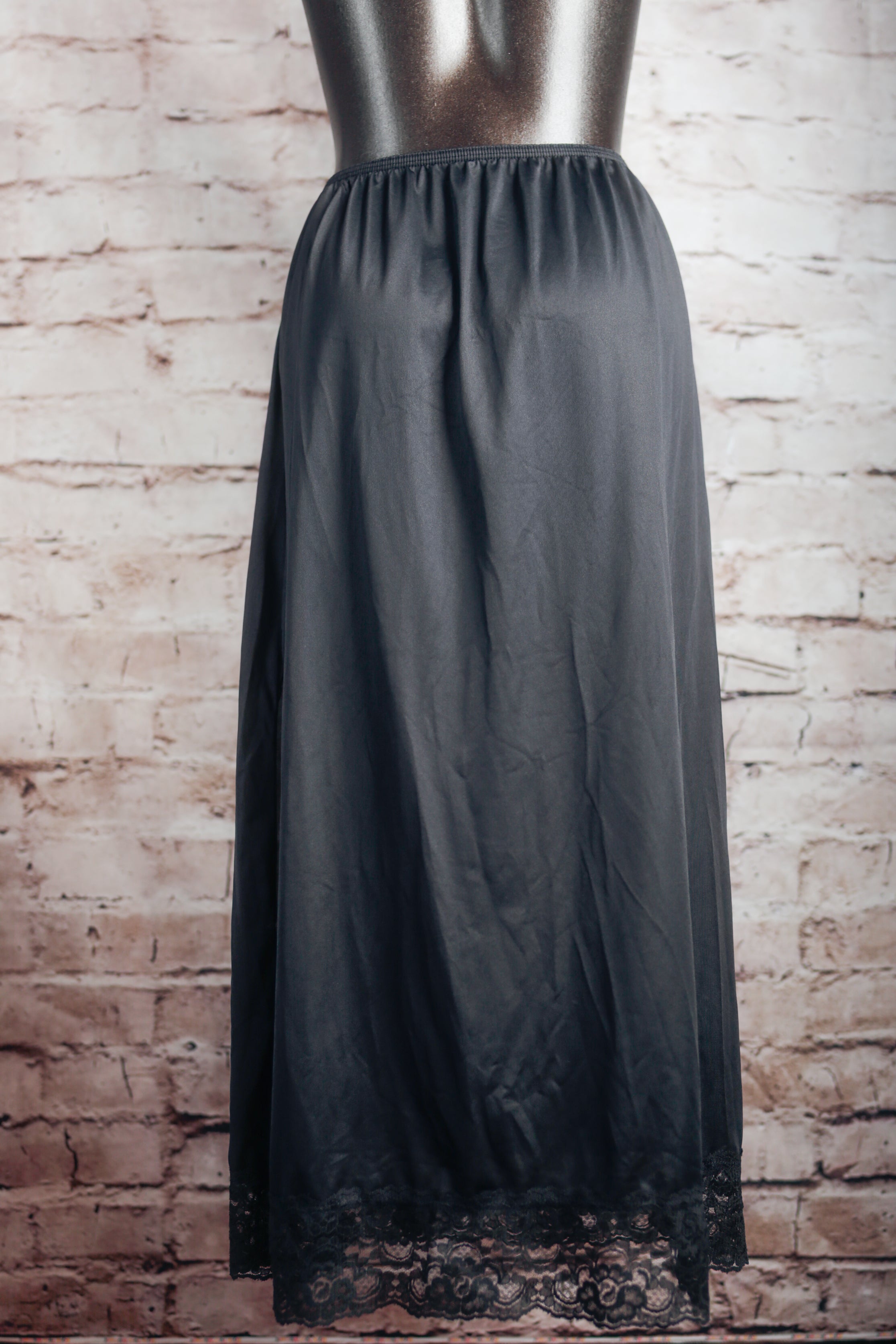 Sears Vintage Black Half Slip USA-made Medium