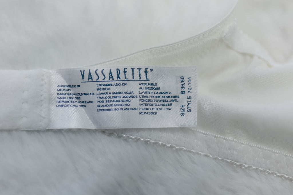 Vassarette 36B Vintage Satin Wireless Bra White NEW