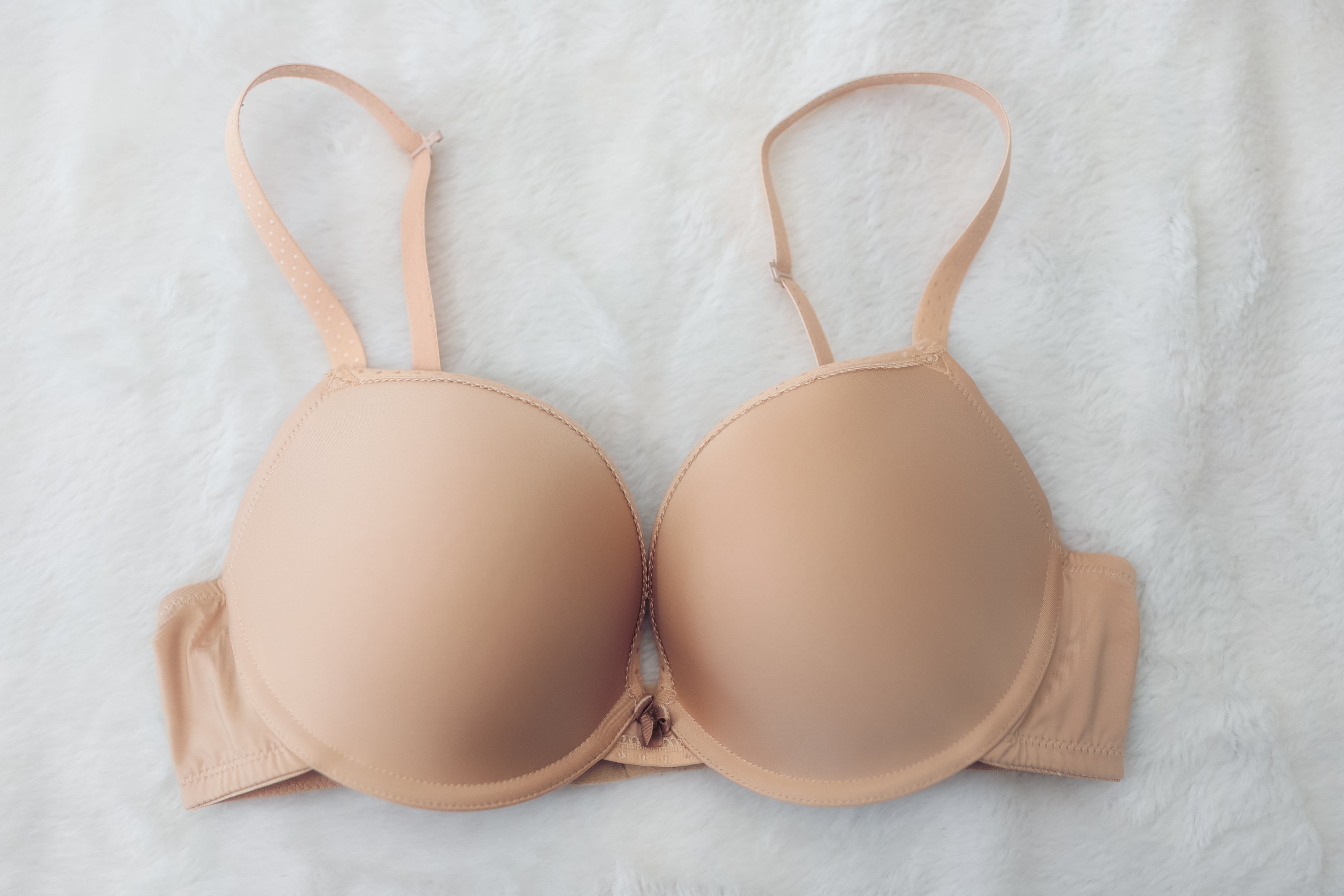 Cleo by Panache 32D Koko Moulded Plunge Underwire Padded T-shirt Bra Nude Caramel