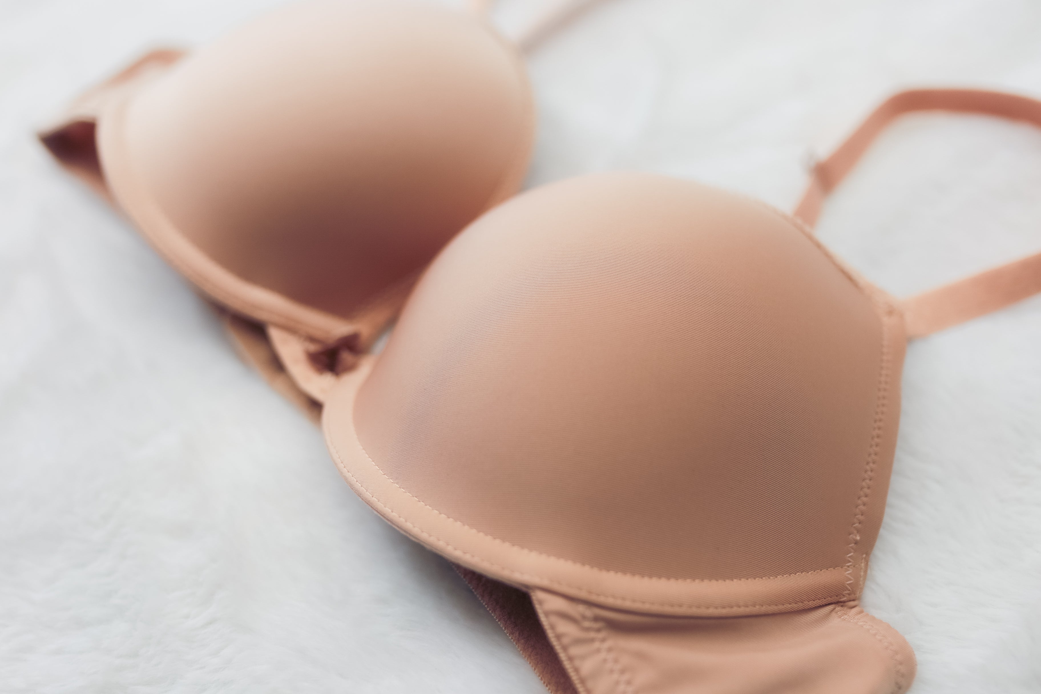 Cleo by Panache 32D Koko Moulded Plunge Underwire Padded T-shirt Bra Nude Caramel