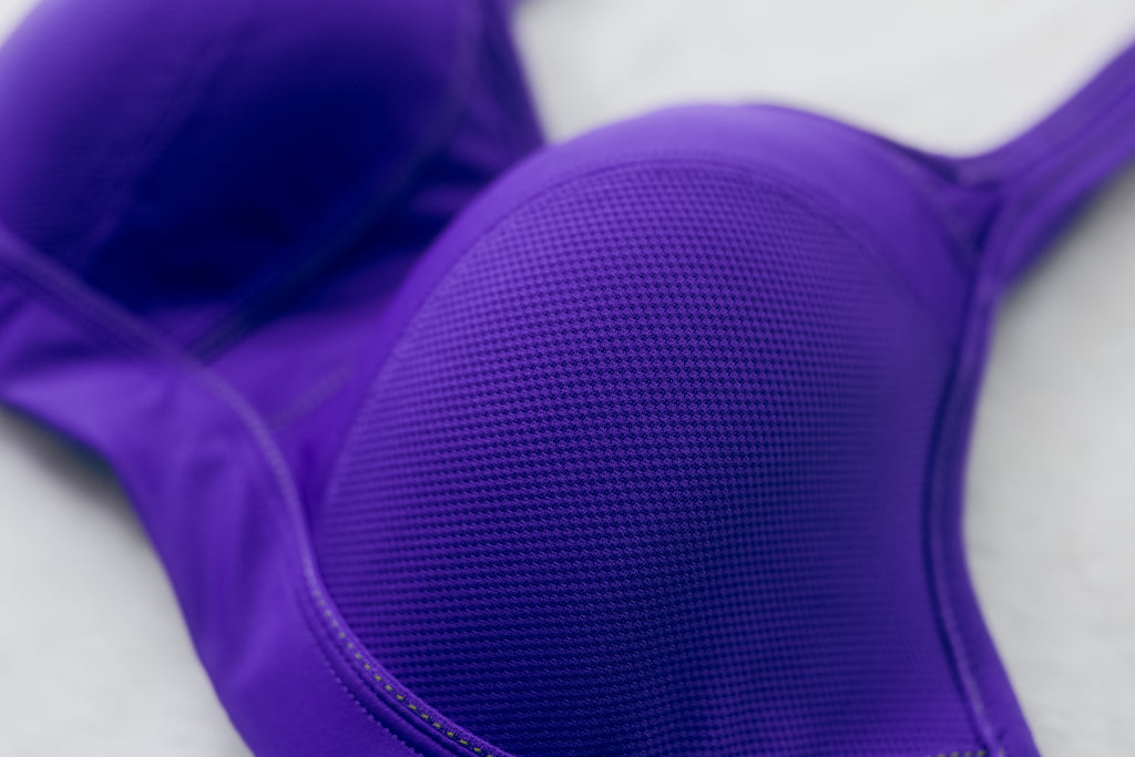 Chantelle 32DD High-impact Molded Underwire Sports Bra Purple