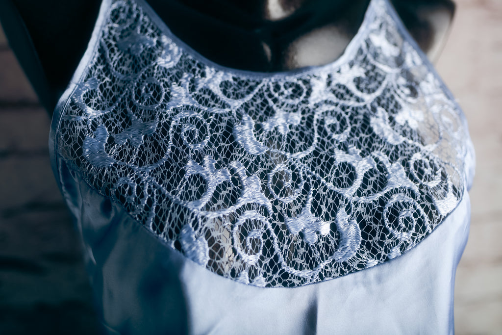 Secret Treasures Vintage Chemise Y2K USA-made Blue Satin Medium