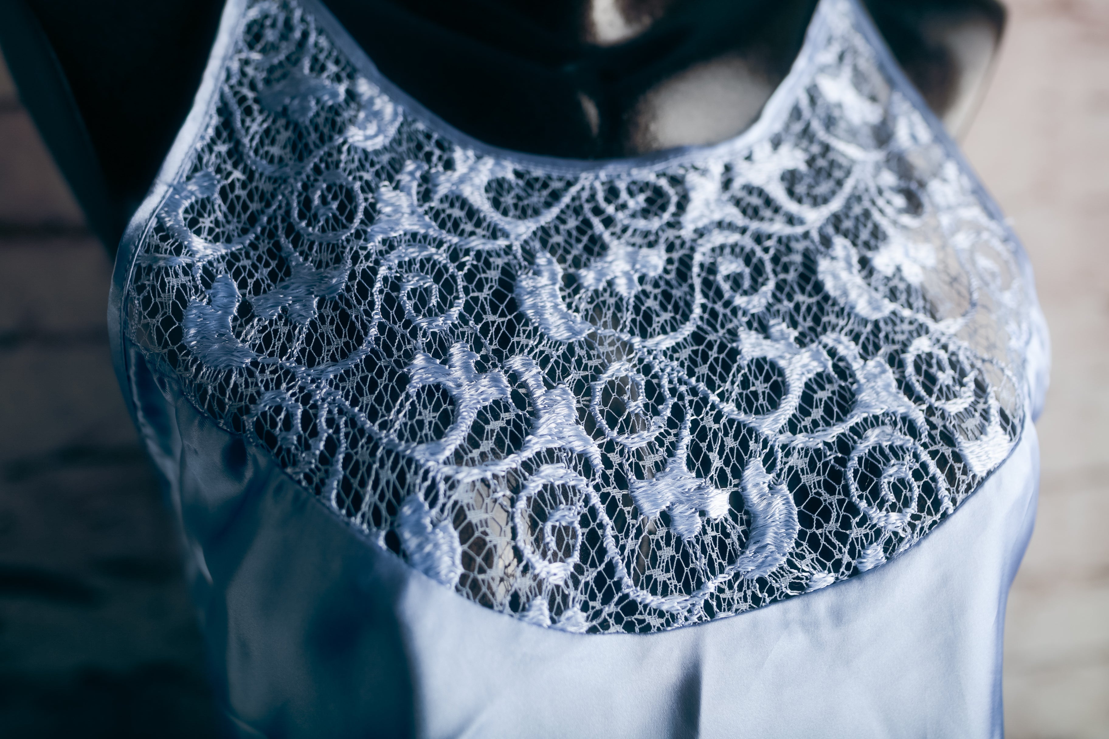 Secret Treasures Vintage Chemise Y2K USA-made Blue Satin Medium