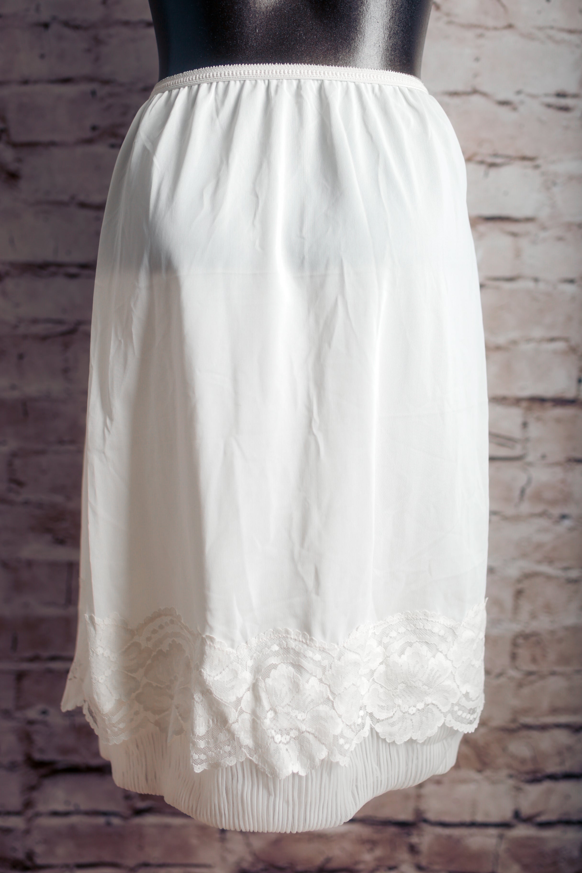 Vintage White Half Slip Lace and Pleated Mesh Hem USA-made Medium
