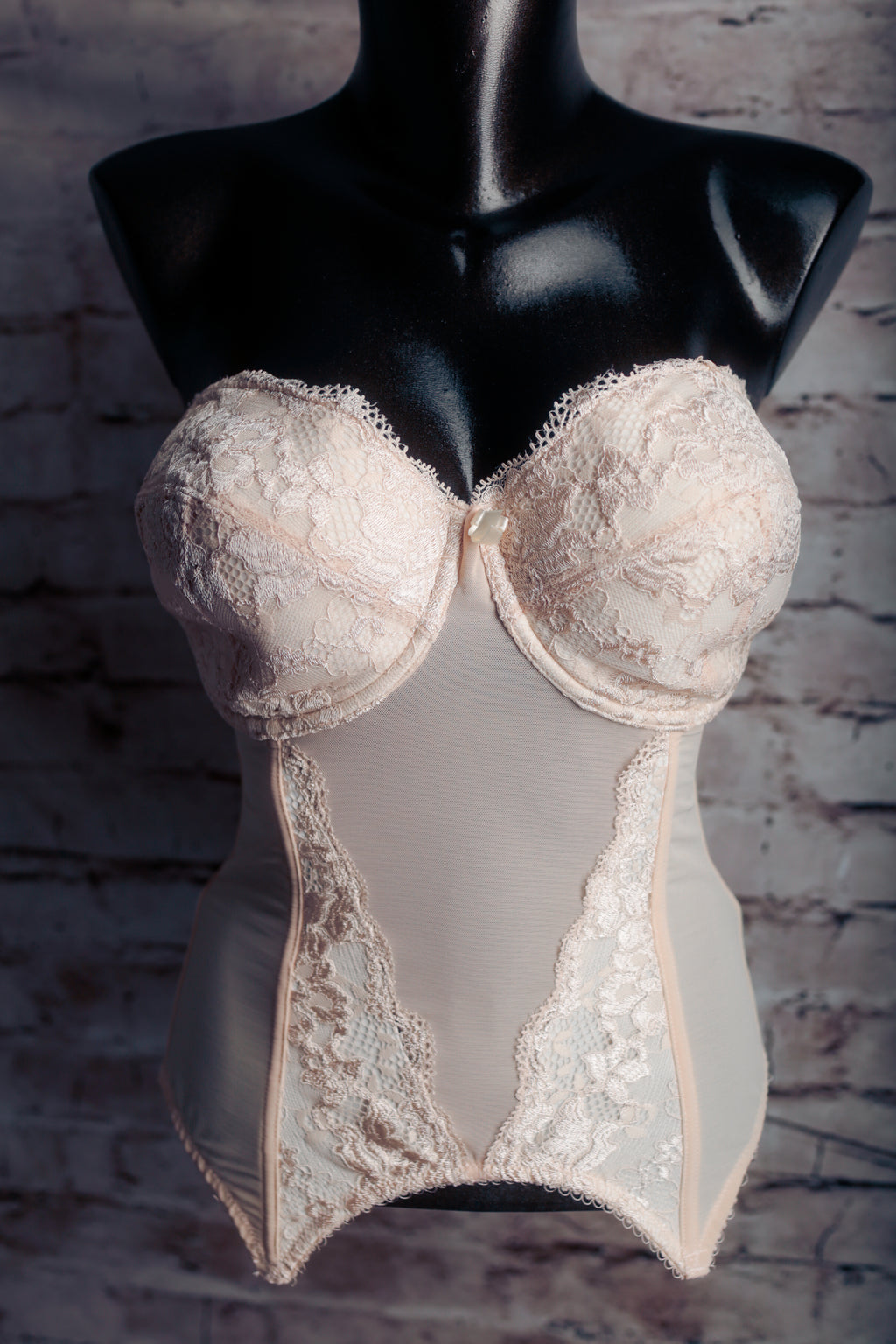 Pour Moi US 32G 32DDDD UK 32F Amour Lace Basque Corset Bustier Bra Ivory