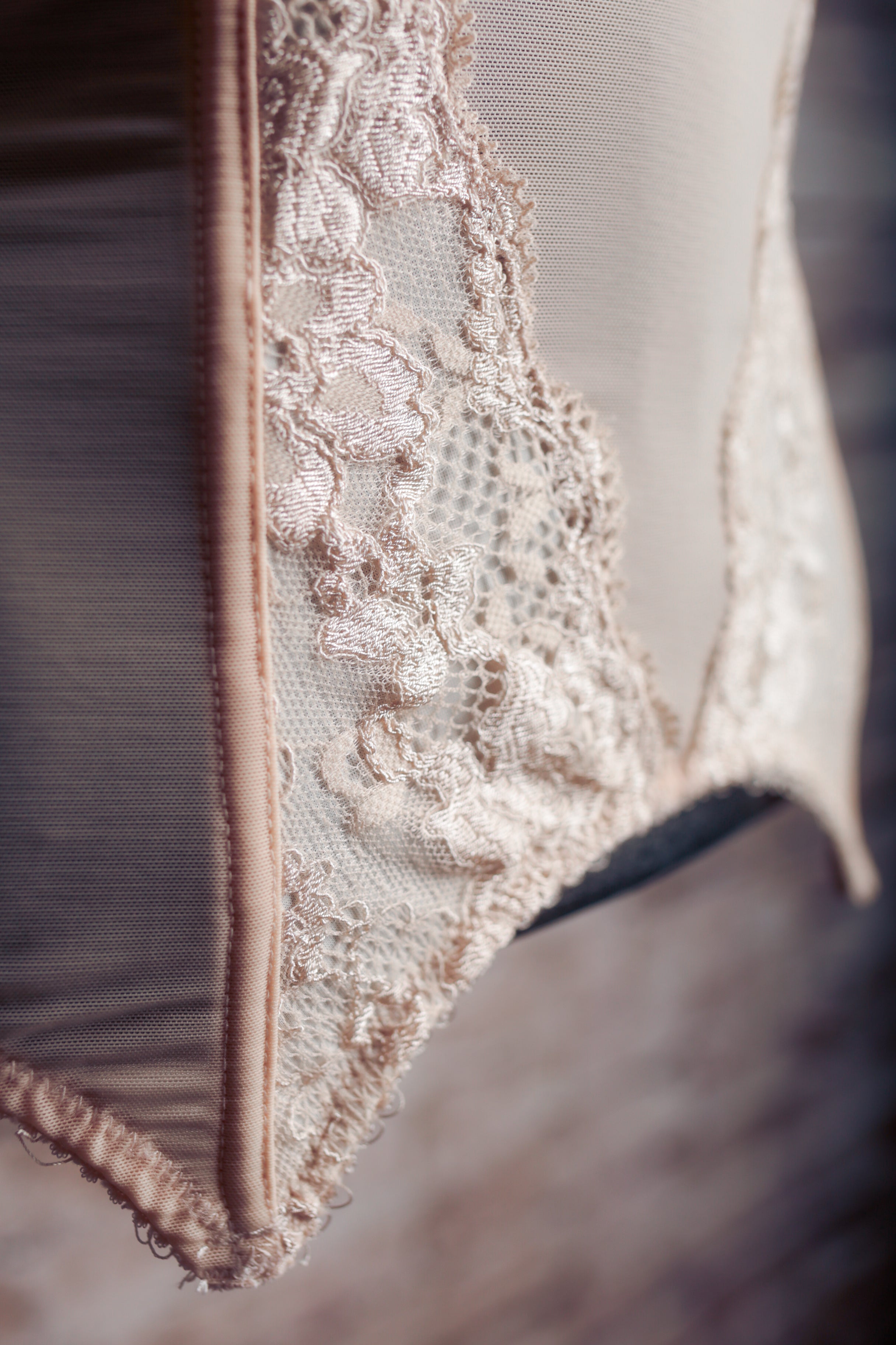 Pour Moi US 32G 32DDDD UK 32F Amour Lace Basque Corset Bustier Bra Ivory