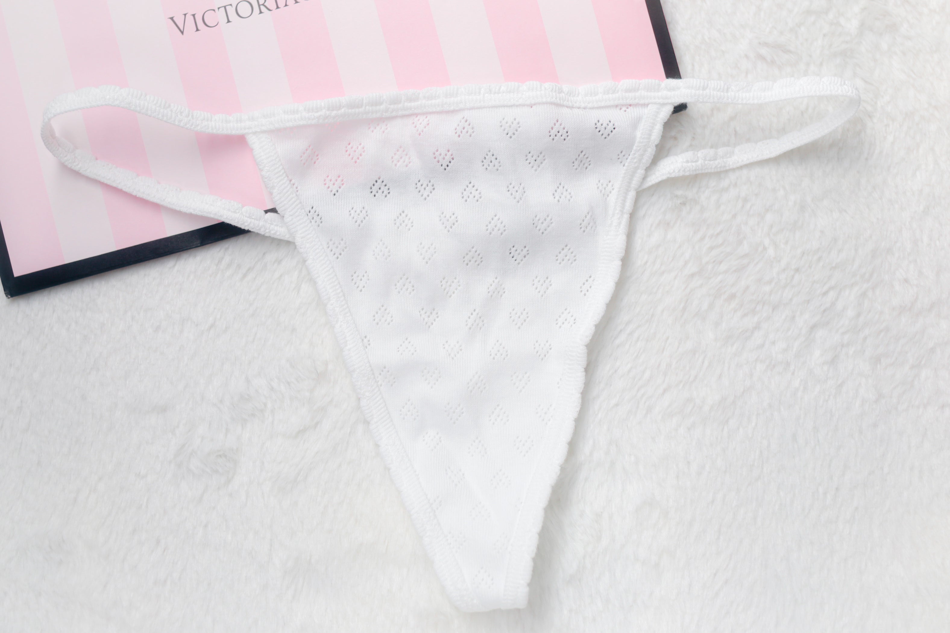 Victoria's Secret Cotton V String Thong Panty Medium White Pointelle NEW