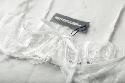 Pretty Little Thing Floral Lace-up Unlined Underwire Bra White NEW