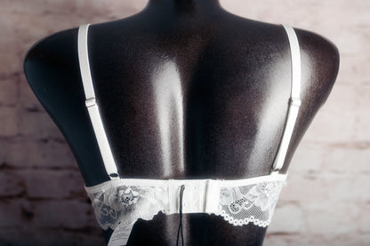 Pretty Little Thing Floral Lace-up Unlined Underwire Bra White NEW
