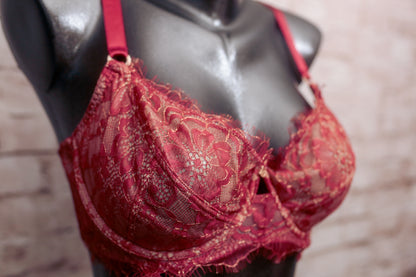 Sofia Intimates 36D Sheer Lace Underwire Bra Red