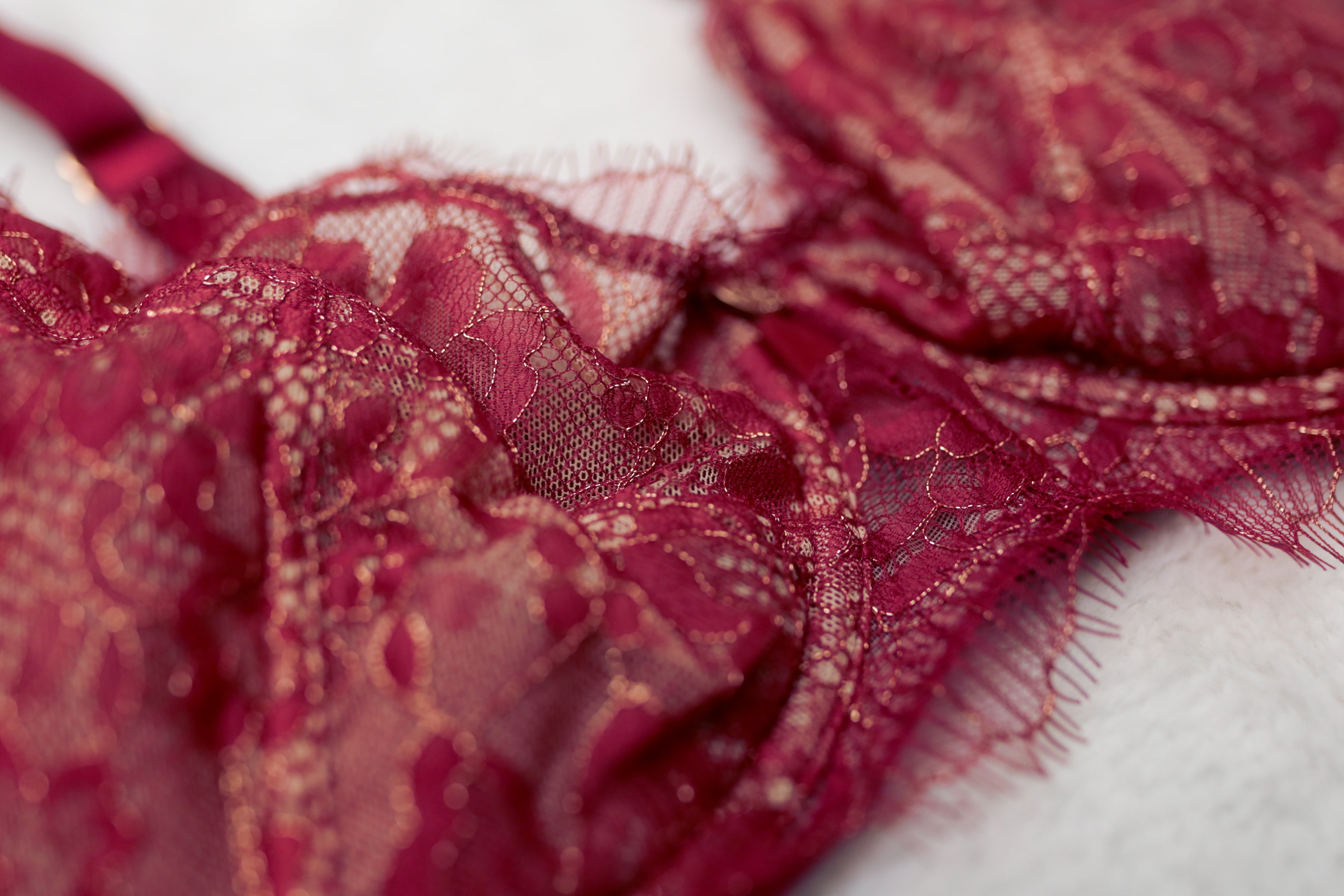 Sofia Intimates 36D Sheer Lace Underwire Bra Red