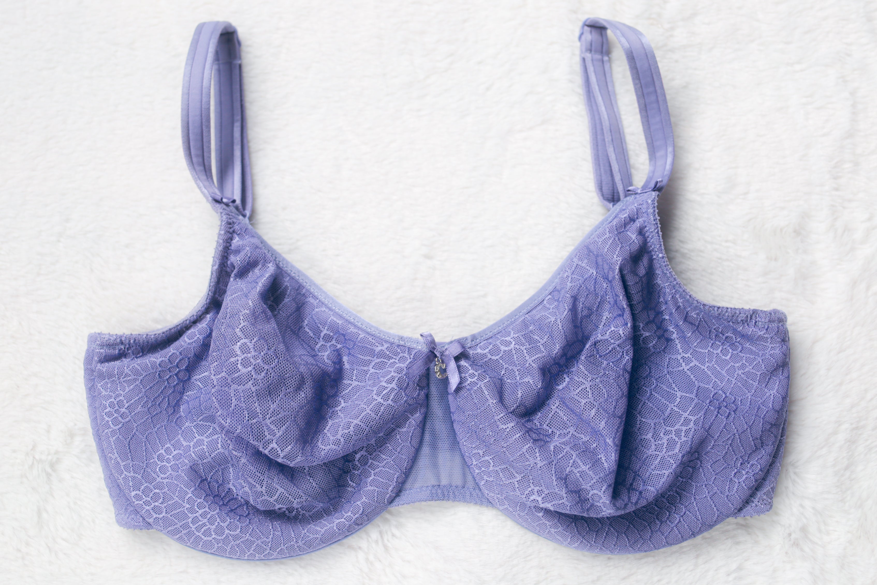 Chantelle US 32DDD UK 32E C Magnifique Minimizer Seamless Lightly Lined Underwire Bra Purple