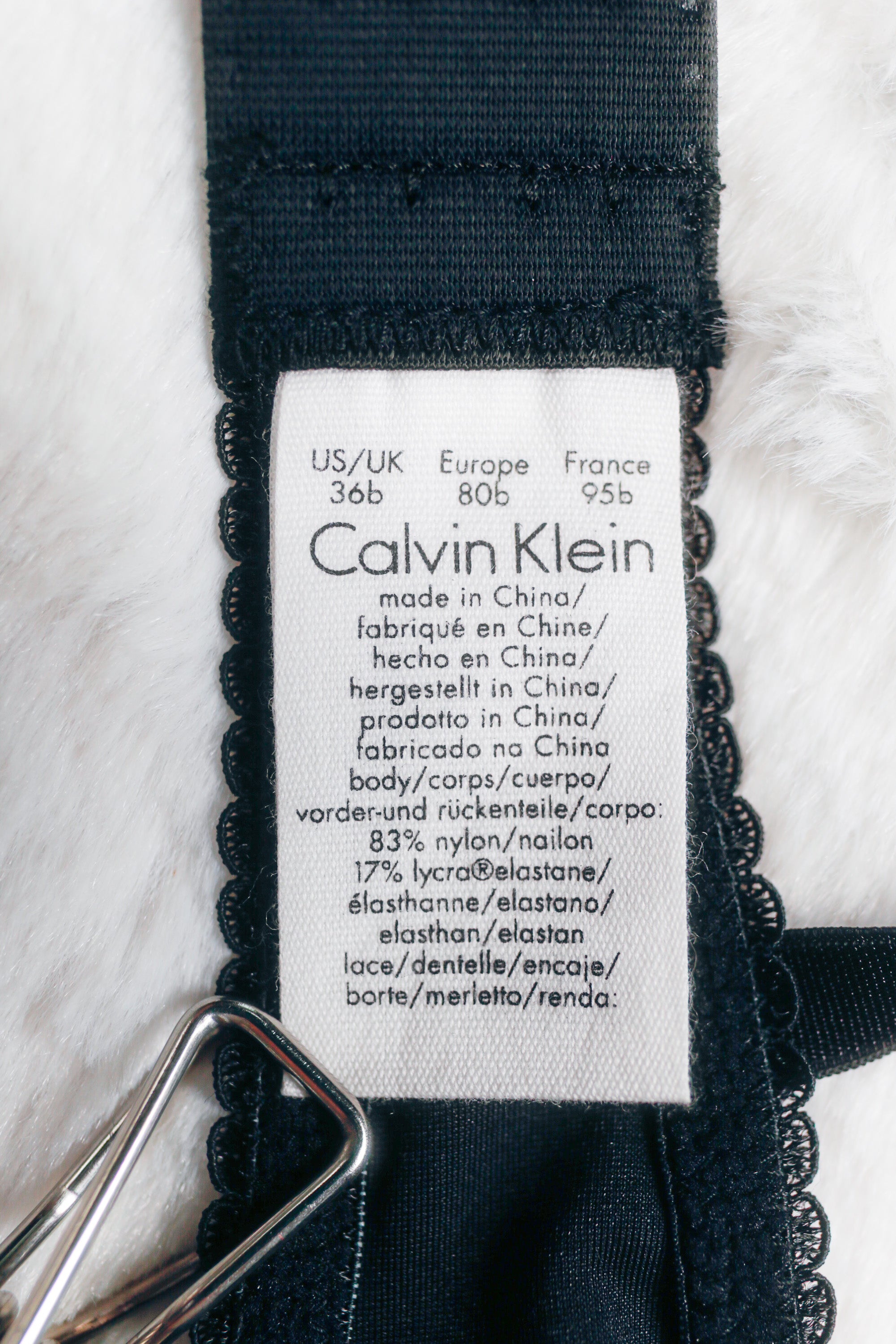 Calvin Klein 36B Unlined Lace Trim Seamless Underwire Demi Bra Black NEW