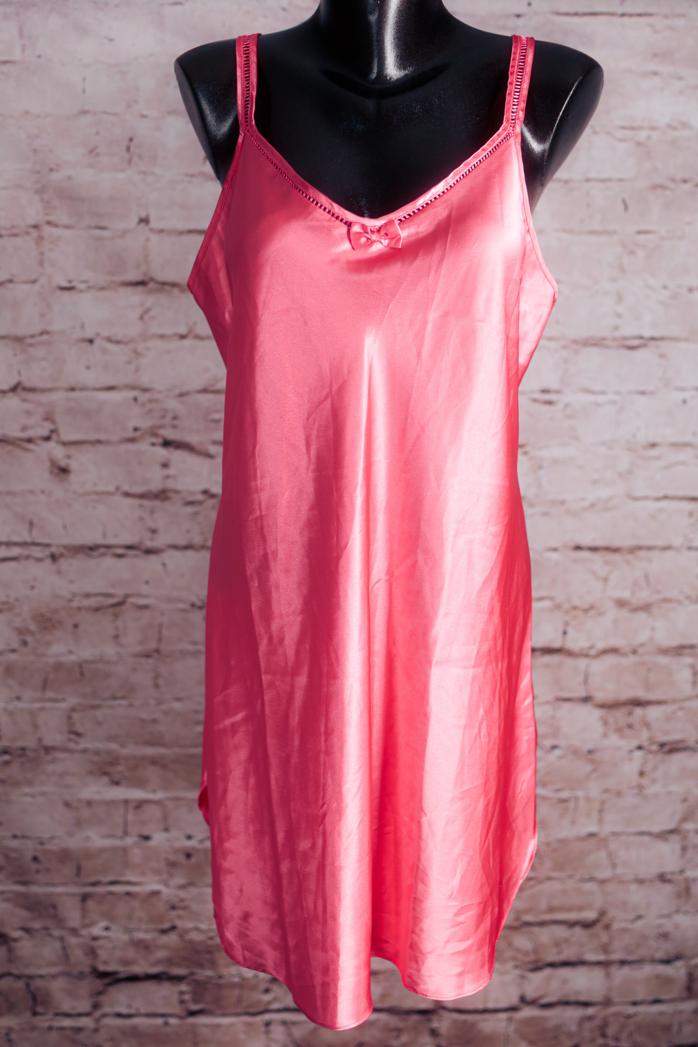 Secret Treasures Vintage Shiny Satin Chemise Babydoll Pink Large USA-made