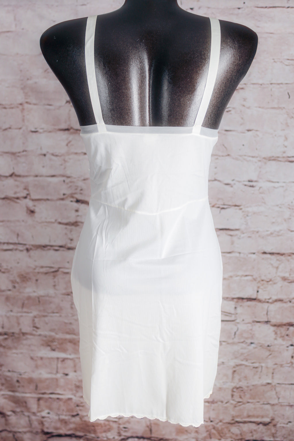 Movie Star Vintage Full Slip USA-made Lingerie 32 Short Petite White