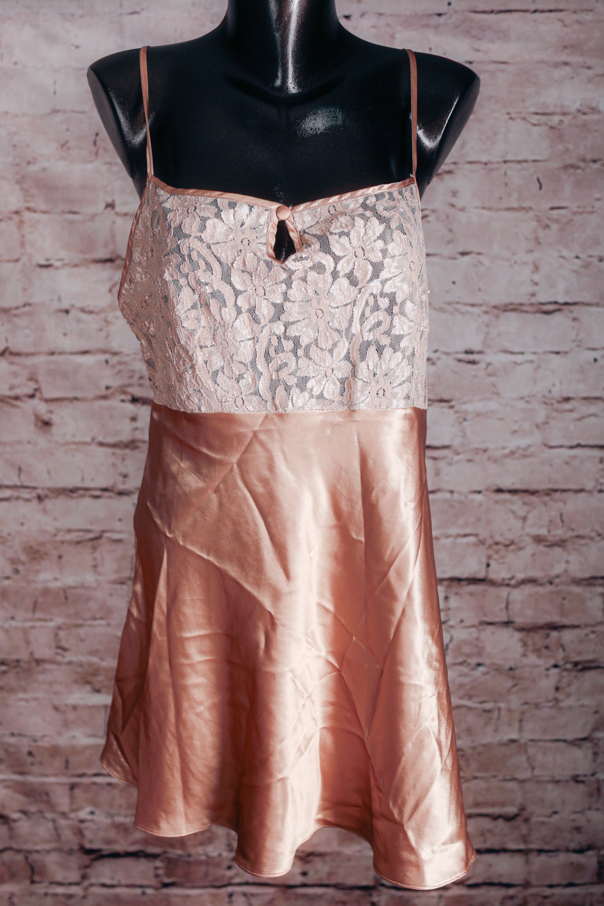 California Dynasty Expressions Vintage Cami Nightie Lingerie Taupe Large USA-made