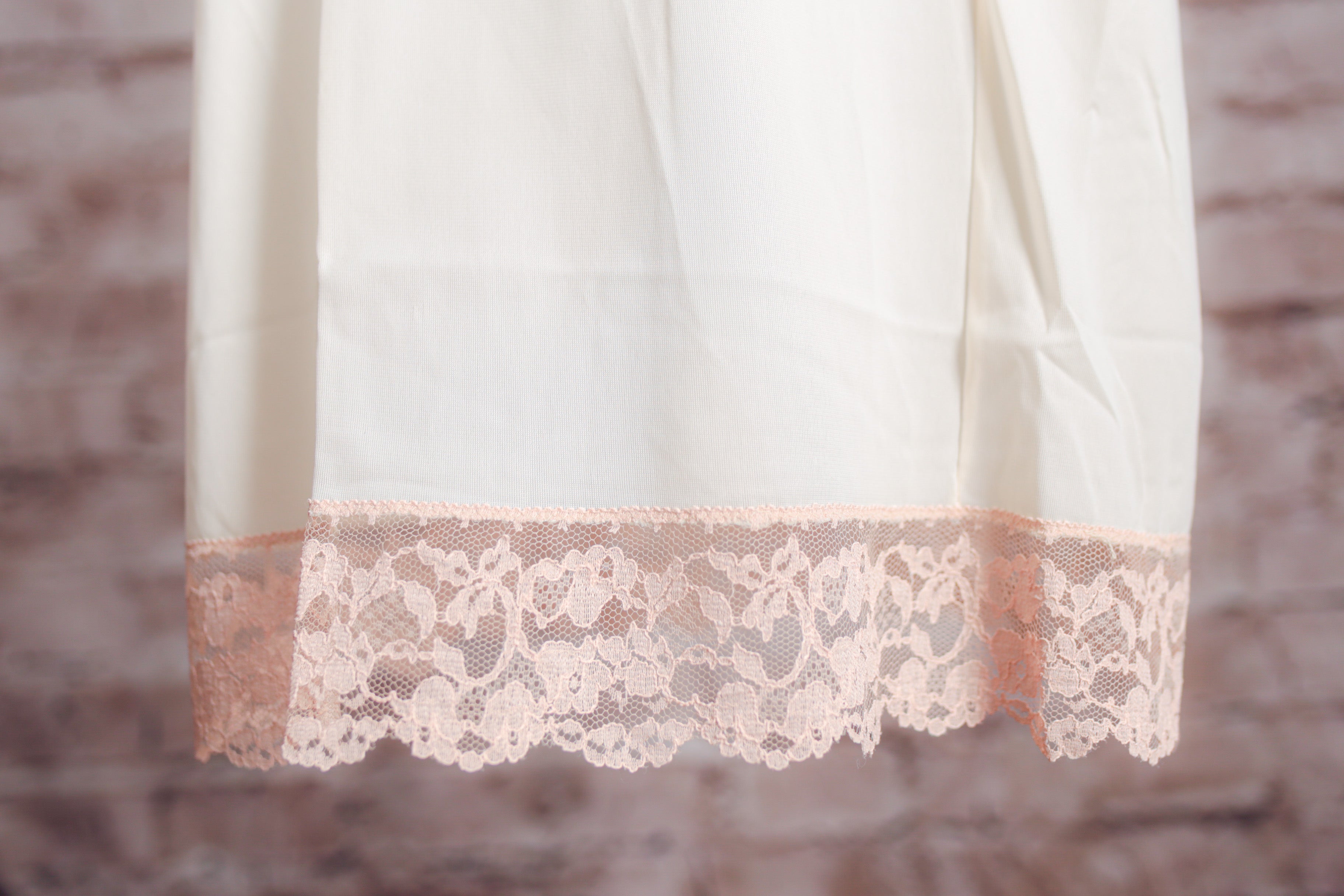 Aristocraft Vintage Full Slip Nightgown Satin and Lace Ivory 34 Small