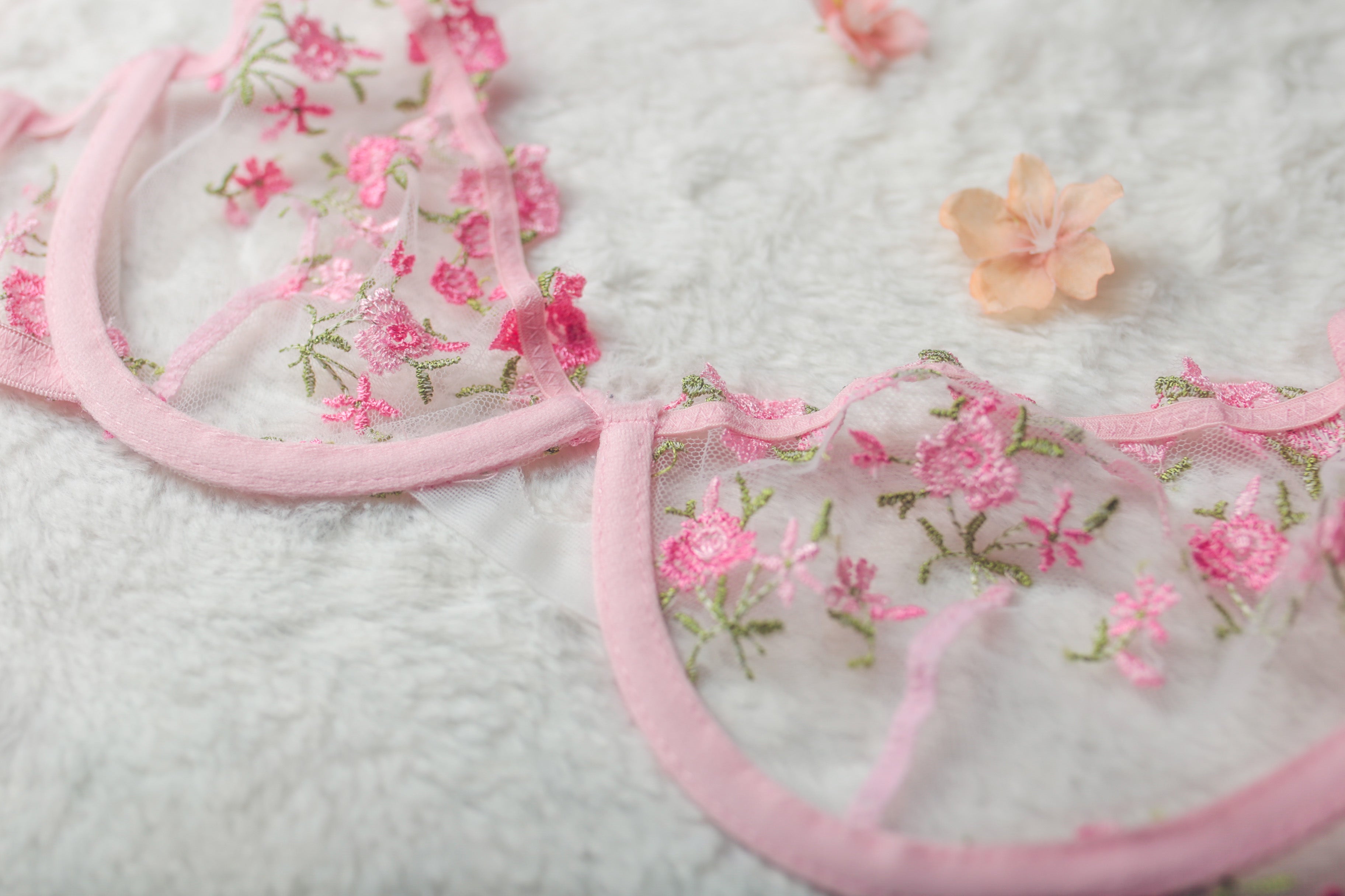 Pink Floral Embroidered Sheer Mesh Underwire Bra Small