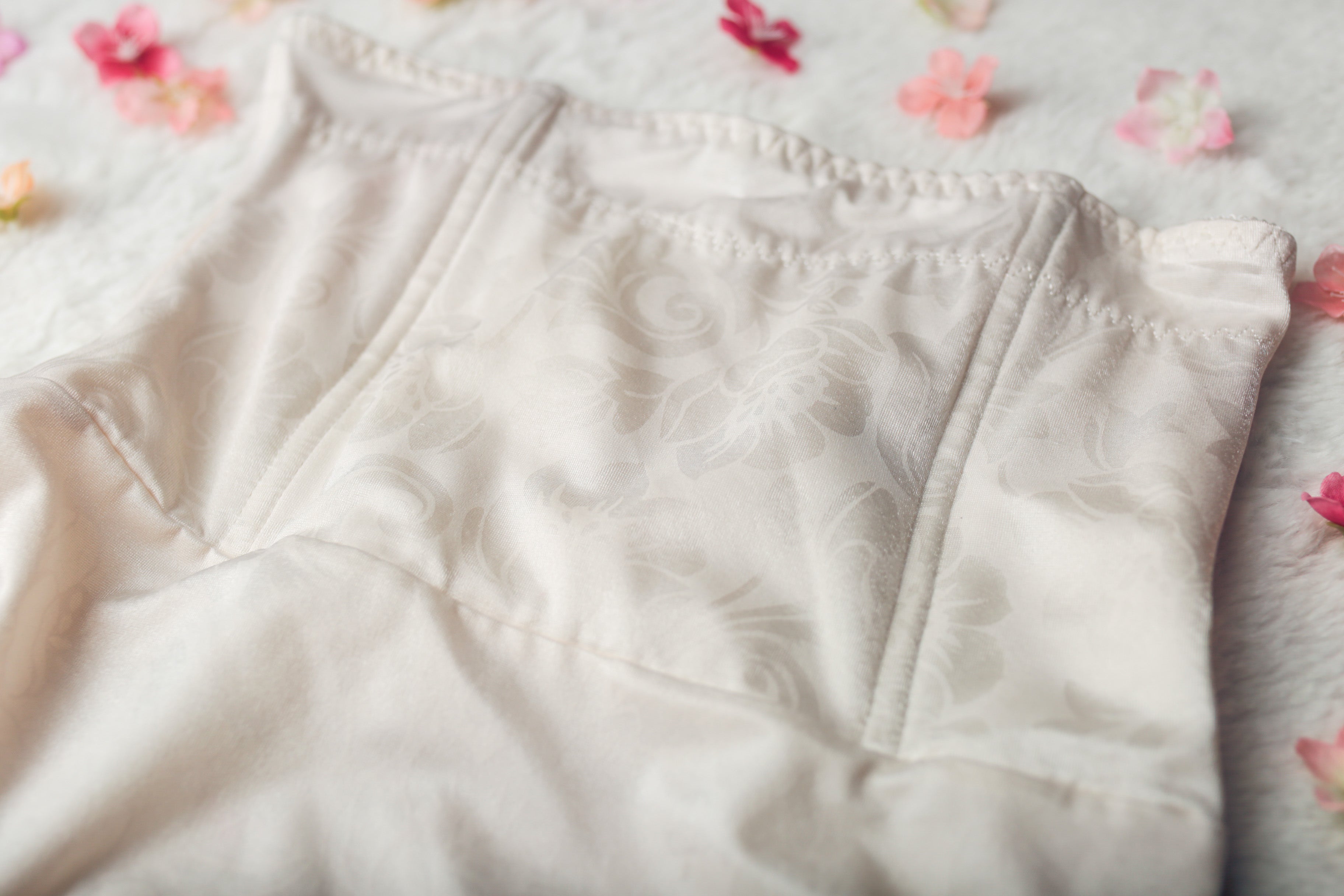 Jaclyn Smith Vintage Waist Cincher Shaper Panty Briefs Large Ivory Satin