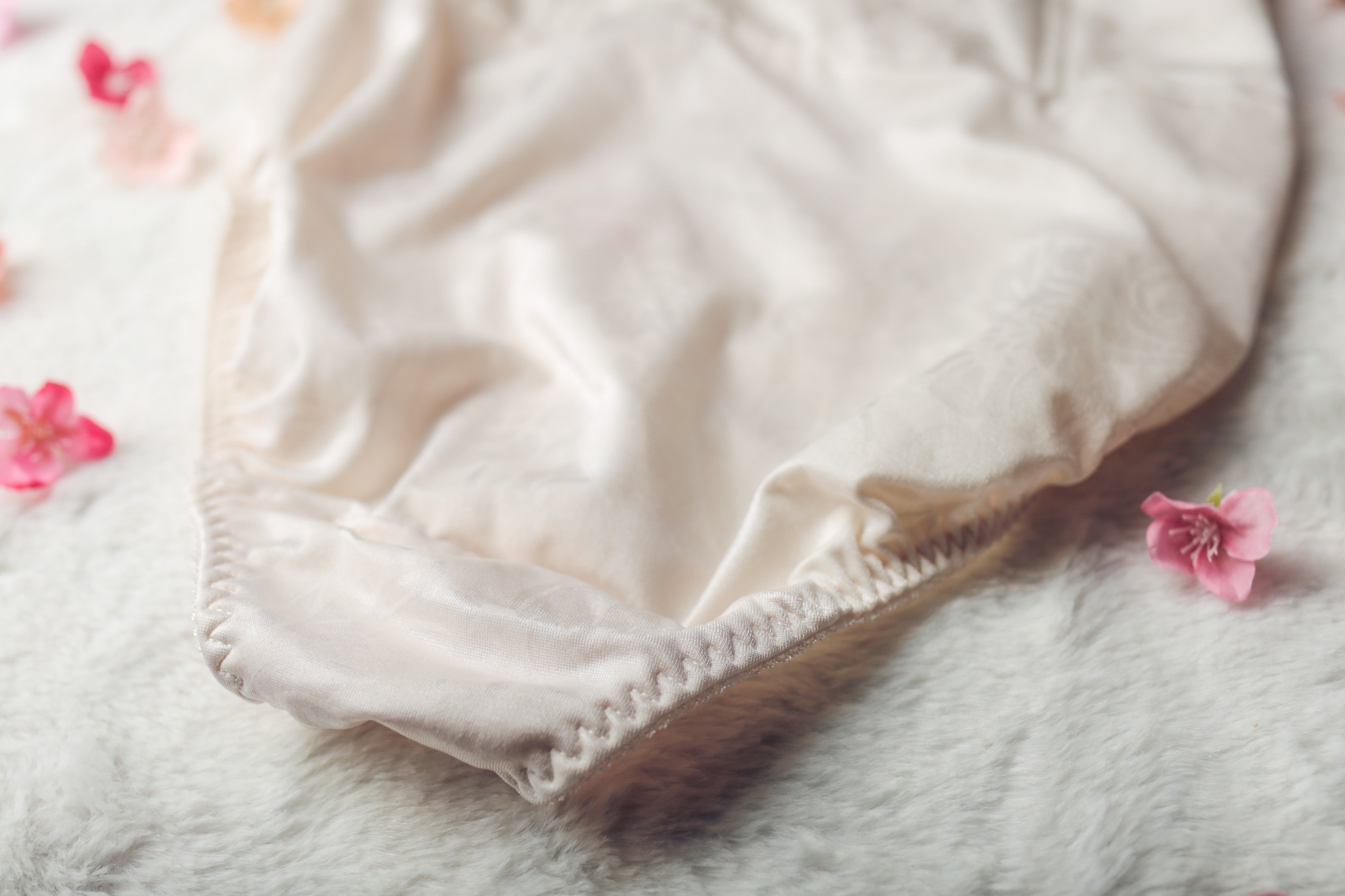 Jaclyn Smith Vintage Waist Cincher Shaper Panty Briefs Large Ivory Satin