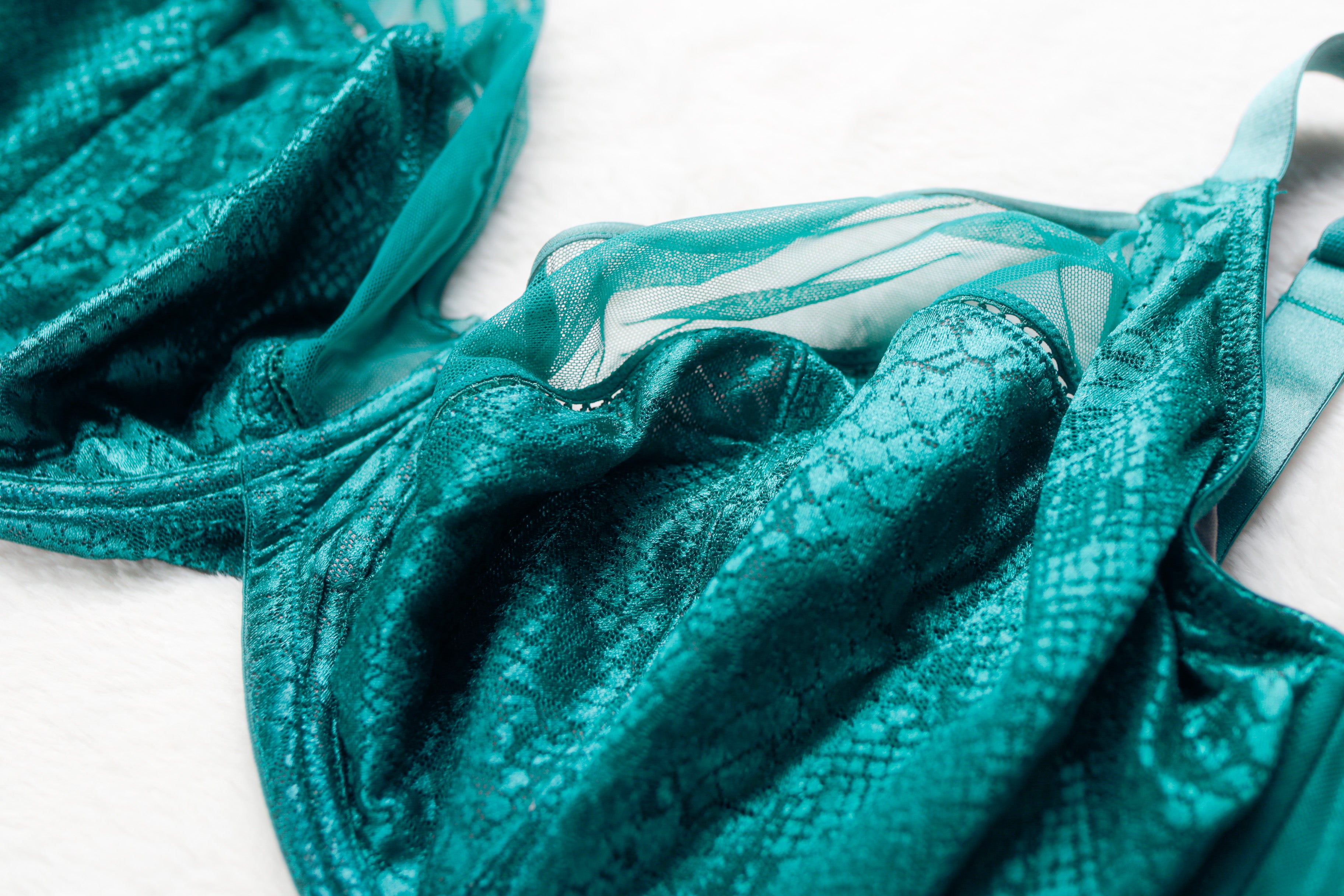 Curvy Kate US 36M UK 36J Amaze Balcony Unlined Balconette Underwire Bra Green