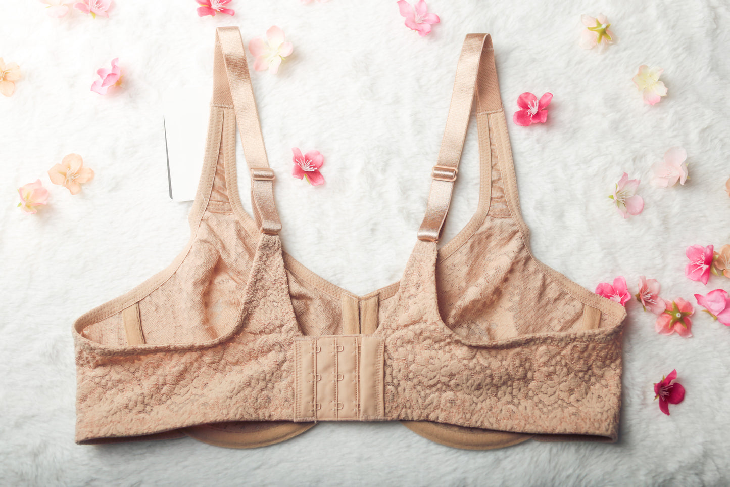 Wacoal 38C Halo Lace 65547 Full Coverage Underwire Bra Beige NEW