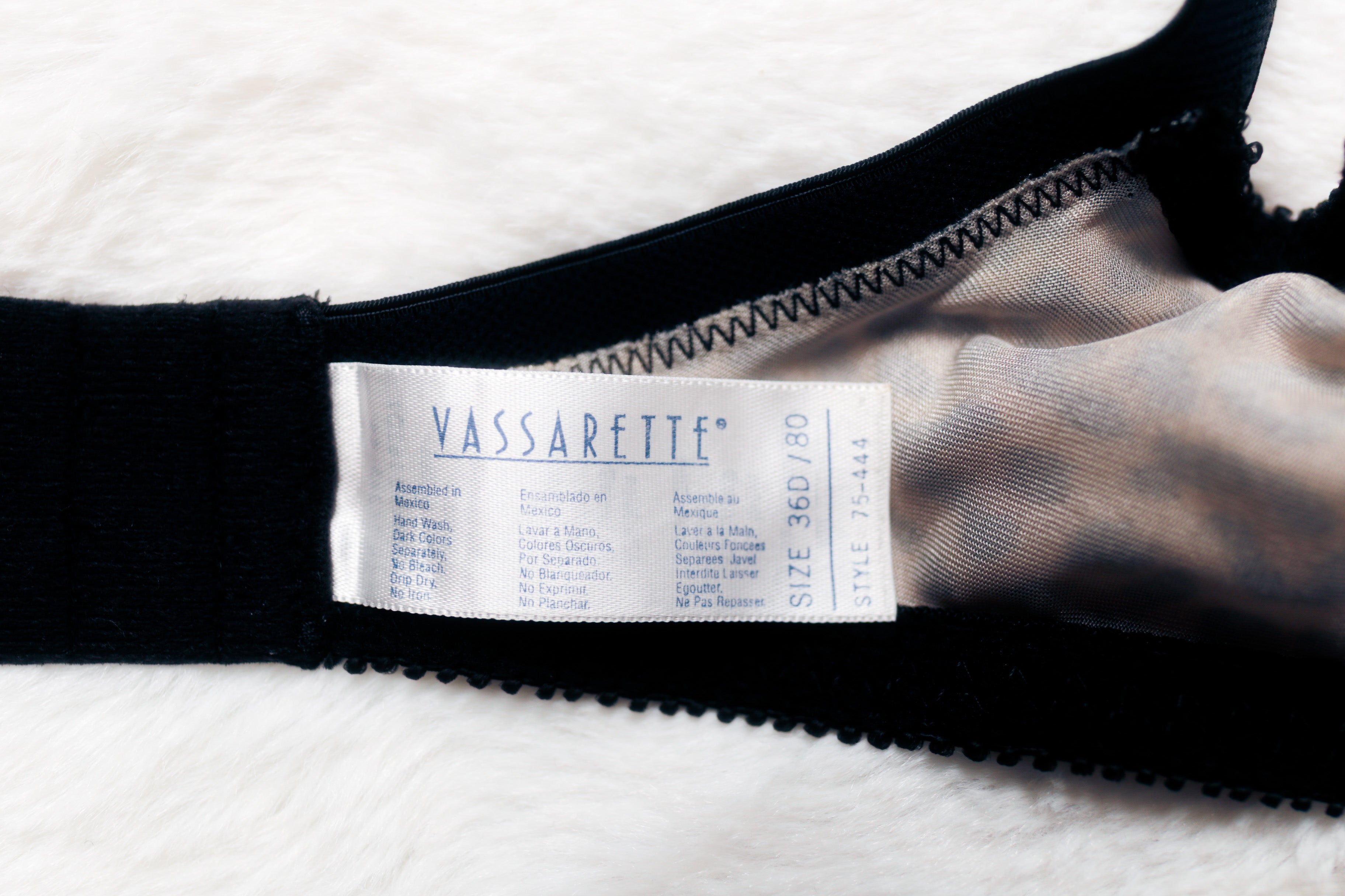 Vassarette 36D Full Coverage Unlined Retro Satin Underwire Bra Animal 75-444