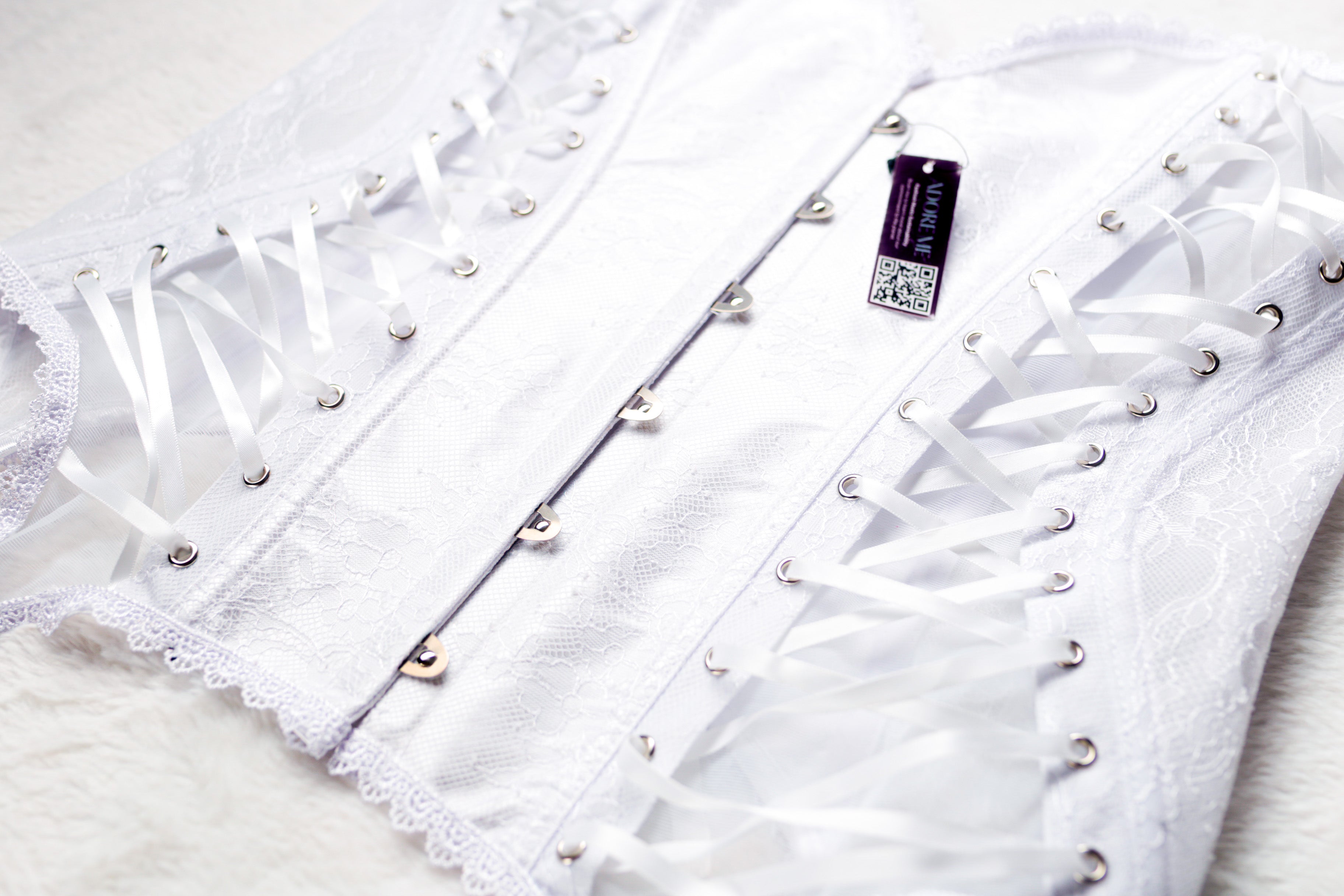 Adore Me Lace Up Boned Victorian Burlesque Overbust Corset White Large NEW