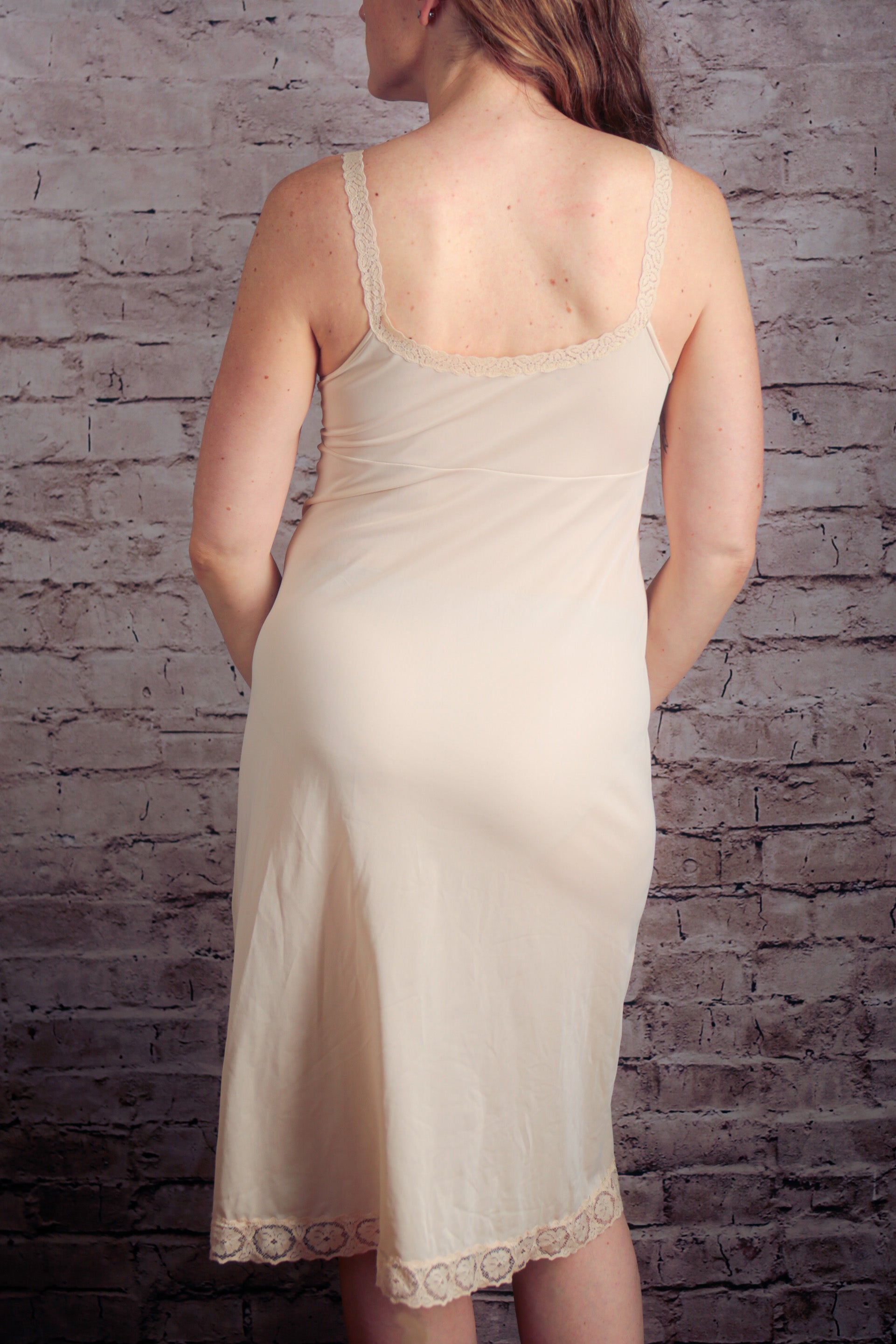 Vanity Fair Vintage Satin Lace Full Slip 34 TT Ivory USA-made