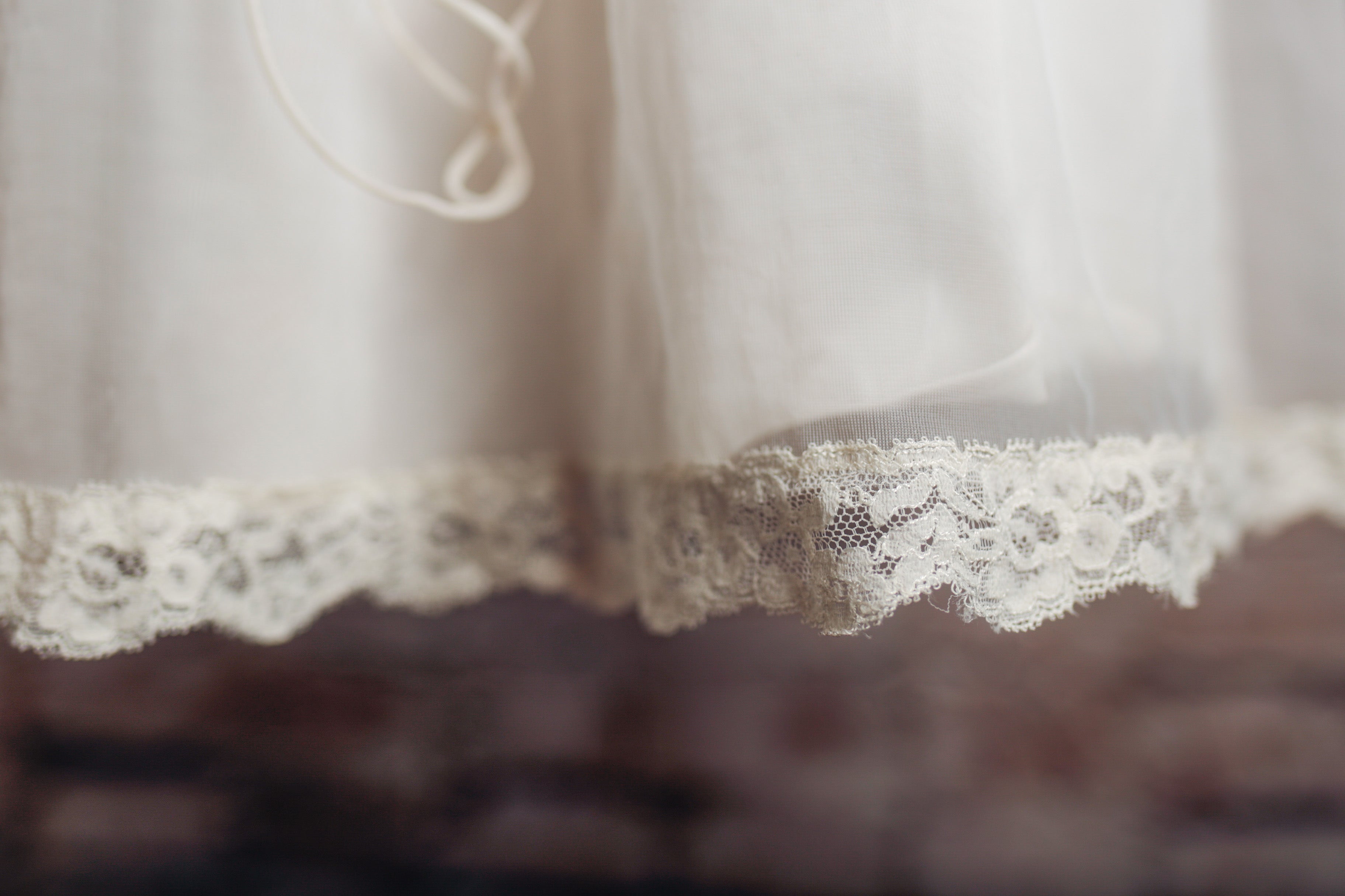 Shadowline Vintage Cottage Coquette Bridal Gown 32