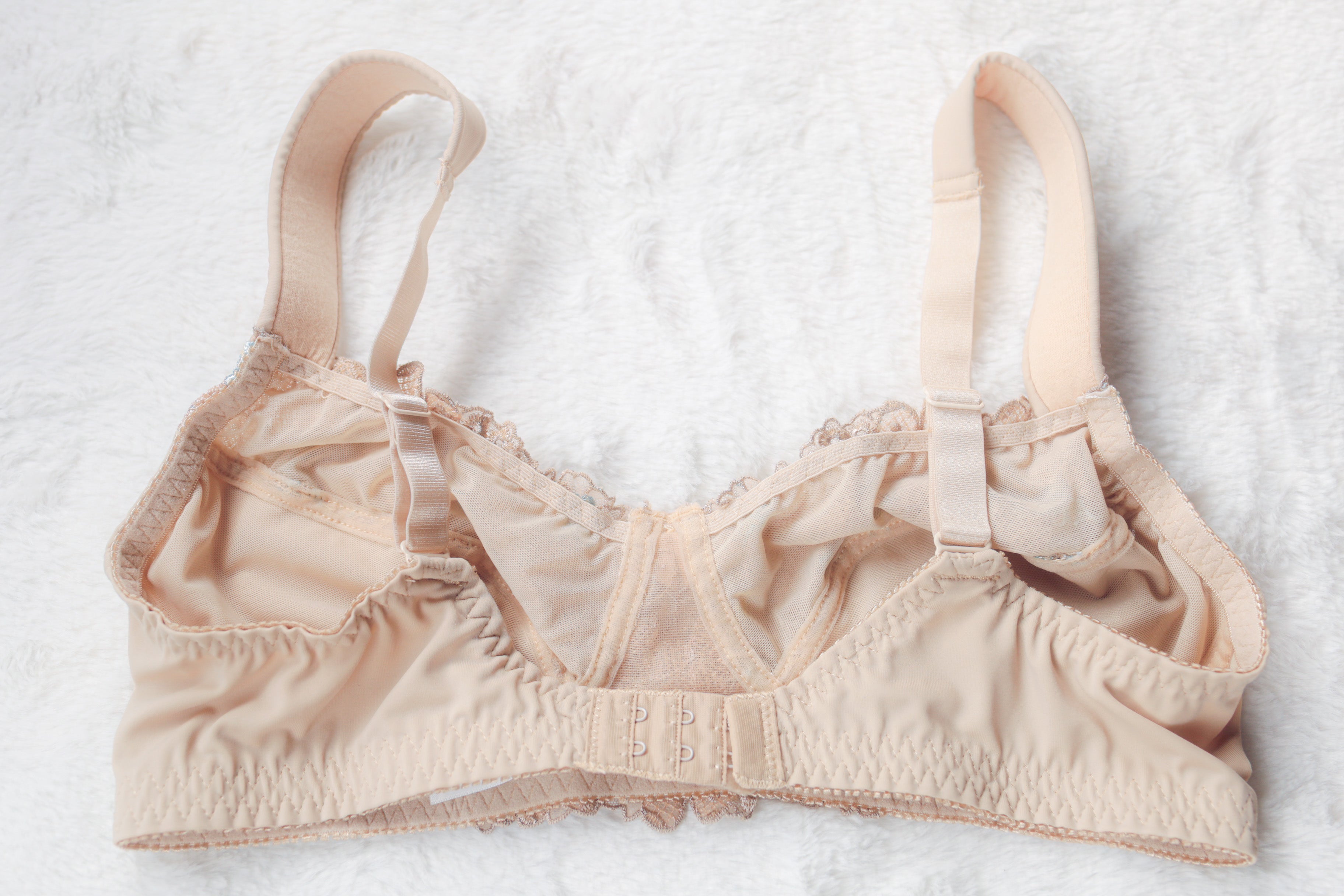 Curve Muse 36B Retro Floral Embroidered Unlined Demi Bra Beige