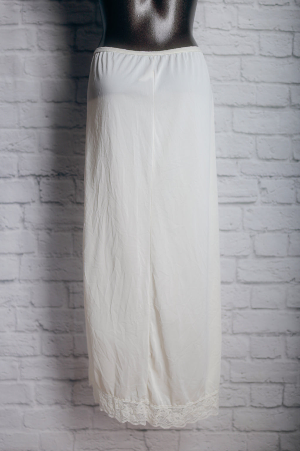 Opalaire Vintage White Midi Half Slip Lace Hem USA-made Medium