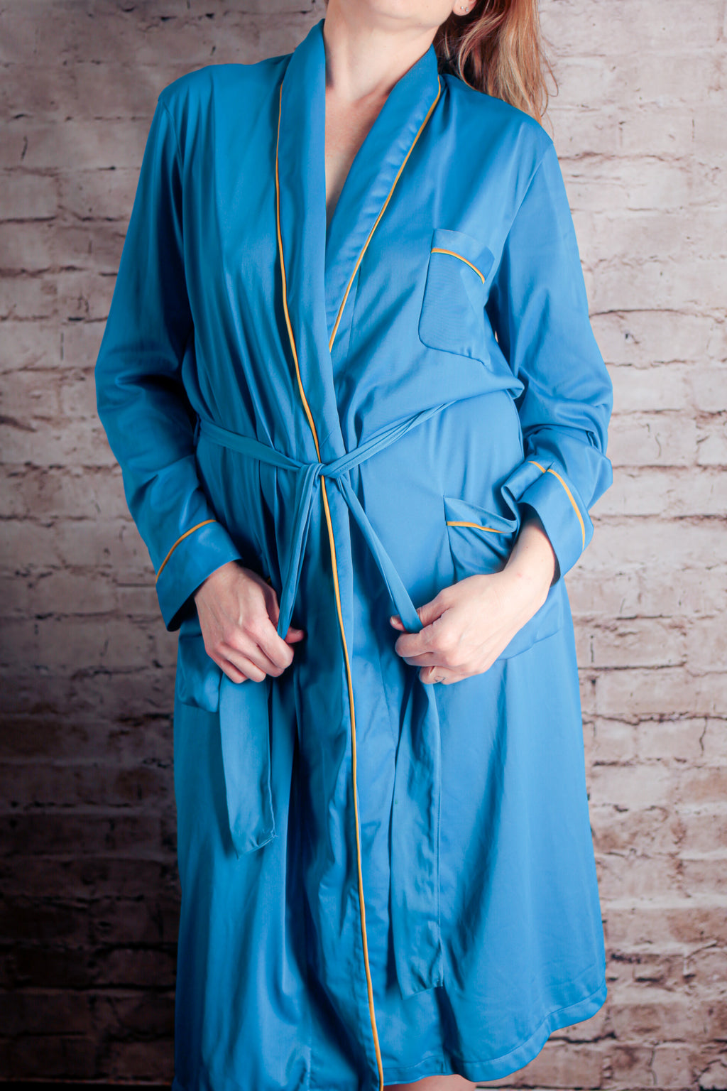 Vanderbilt Vintage 70s Blue Satin Belted Robe 8 Medium