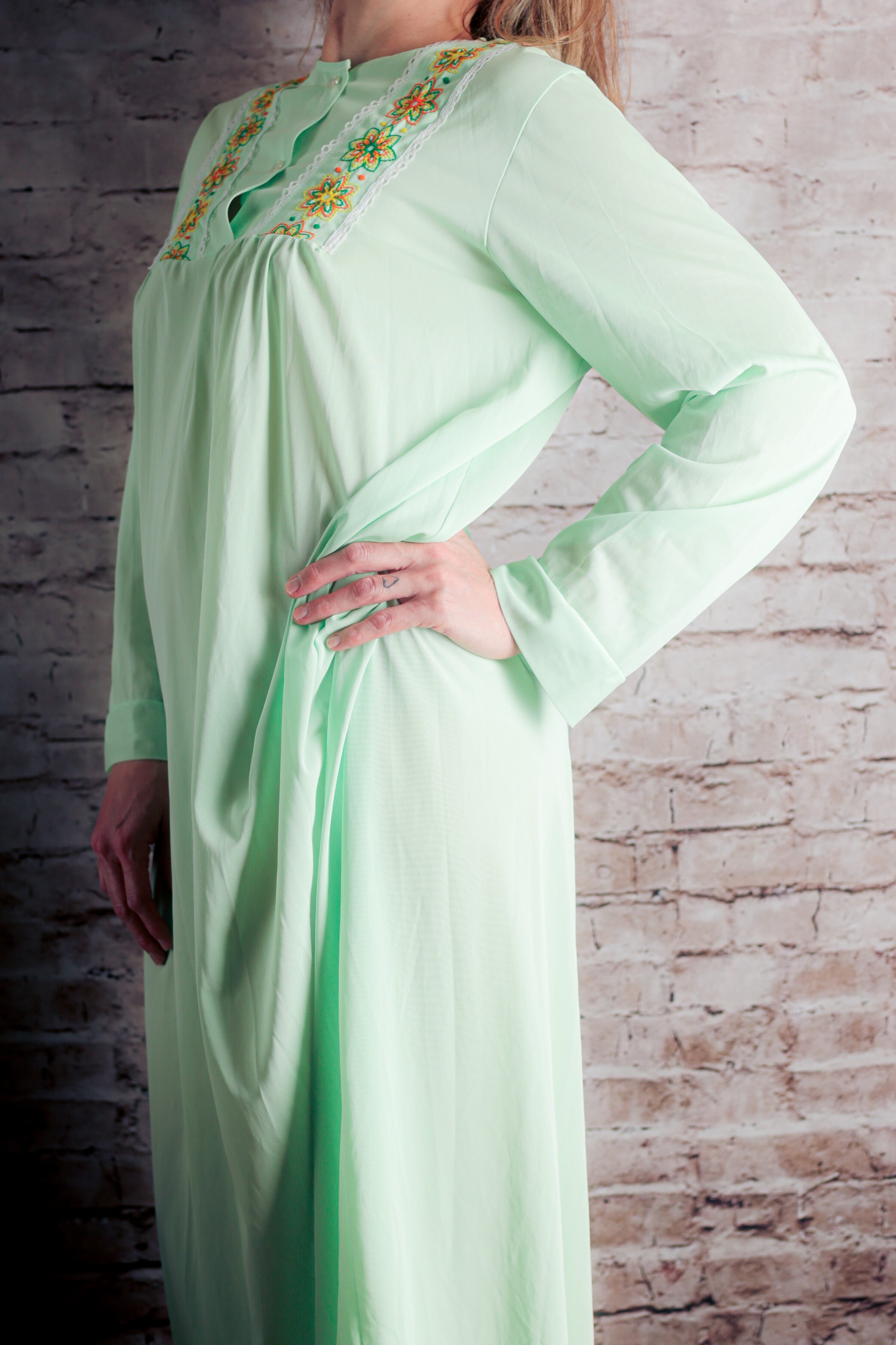 Sears Vintage 60s Satin Embroidered Button Slip Peignoir Negligee Nightgown Large Seafoam Green