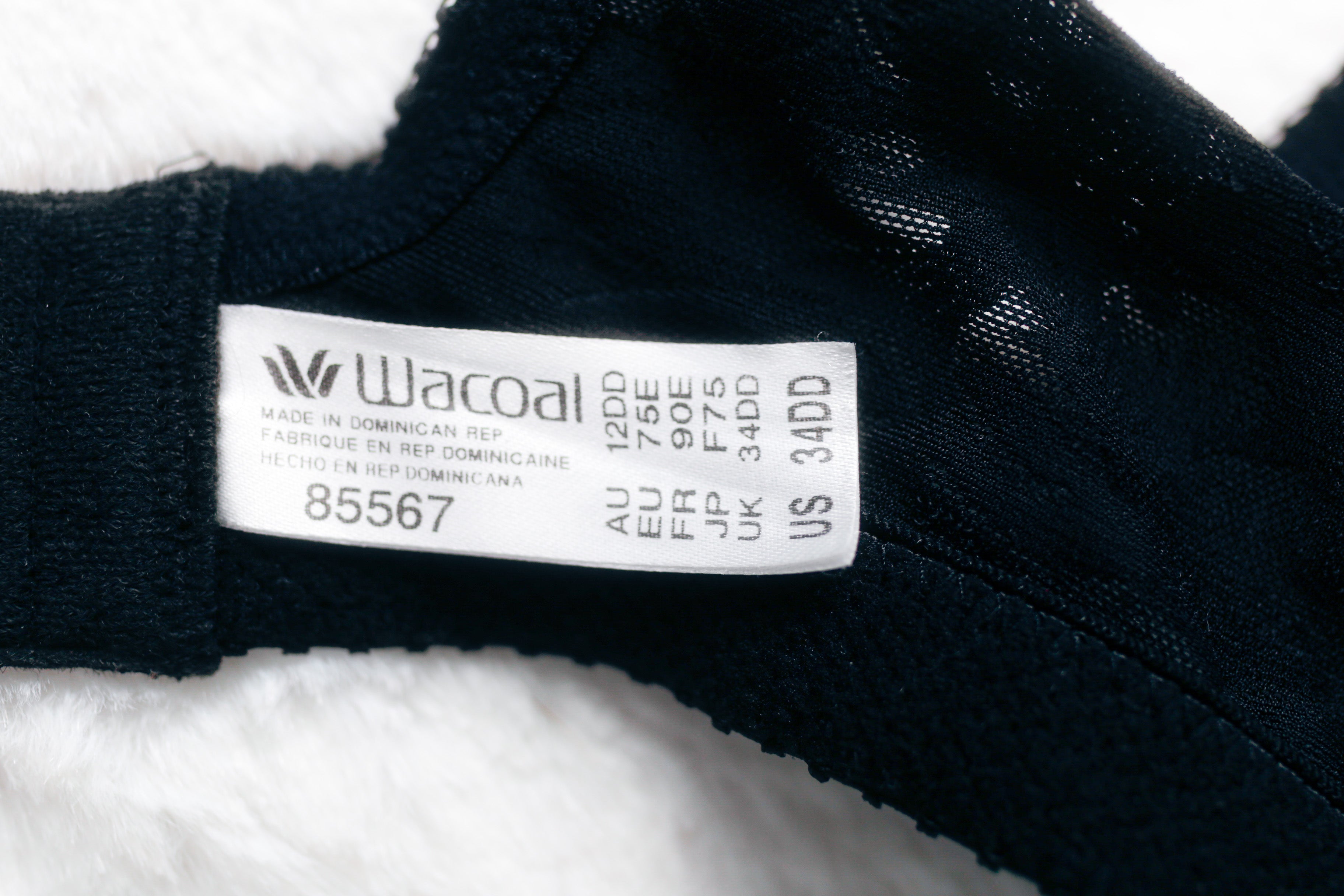 Wacoal 34DD Awareness 85567 Underwire Full Coverage Bra Black