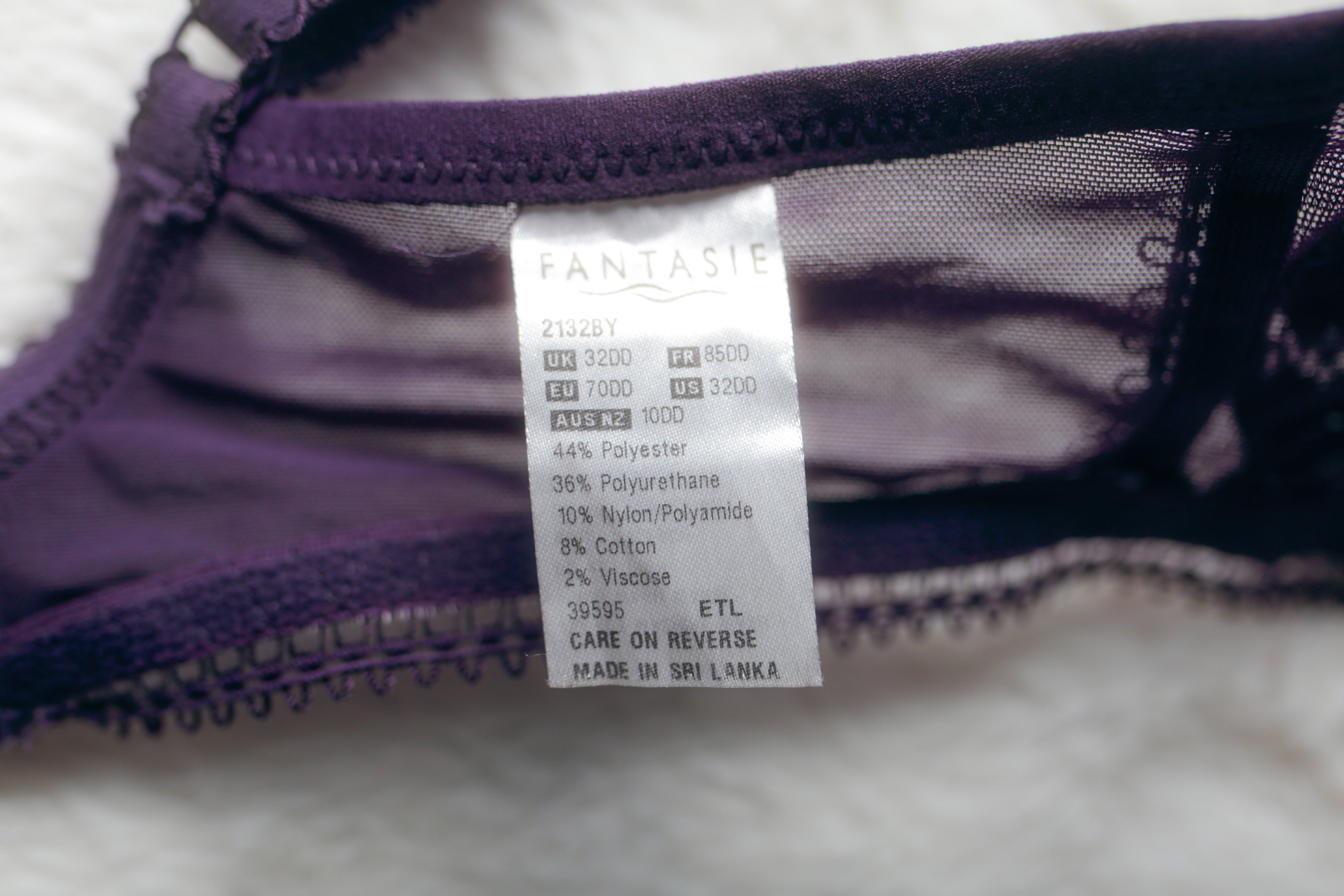 Fantasie 32DD Ava Underwire Molded Plunge Balcony T-shirt Bra Purple